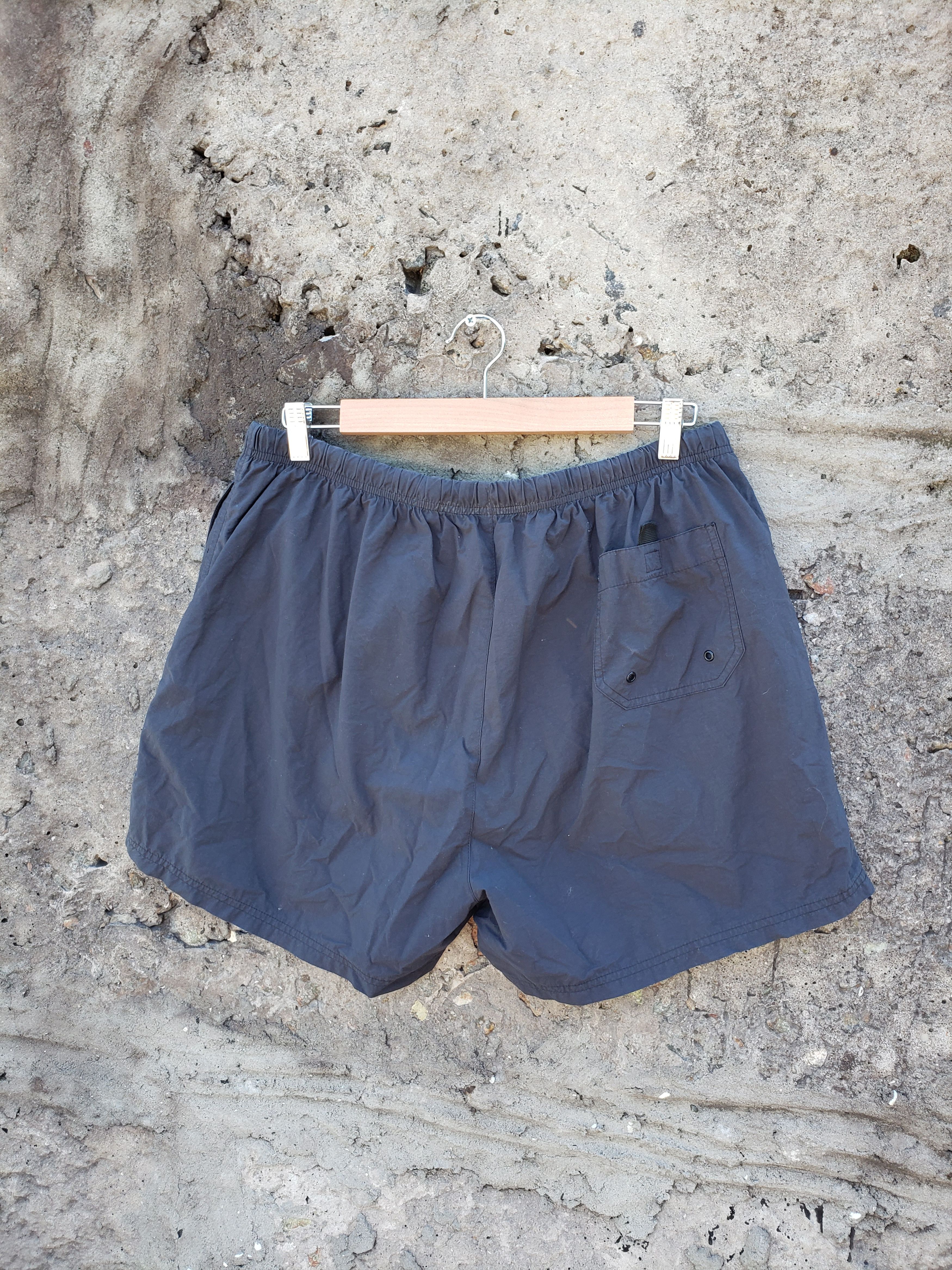 Nike Vintage nike y2k shorts Size US 38 / EU 54 - 5 Thumbnail