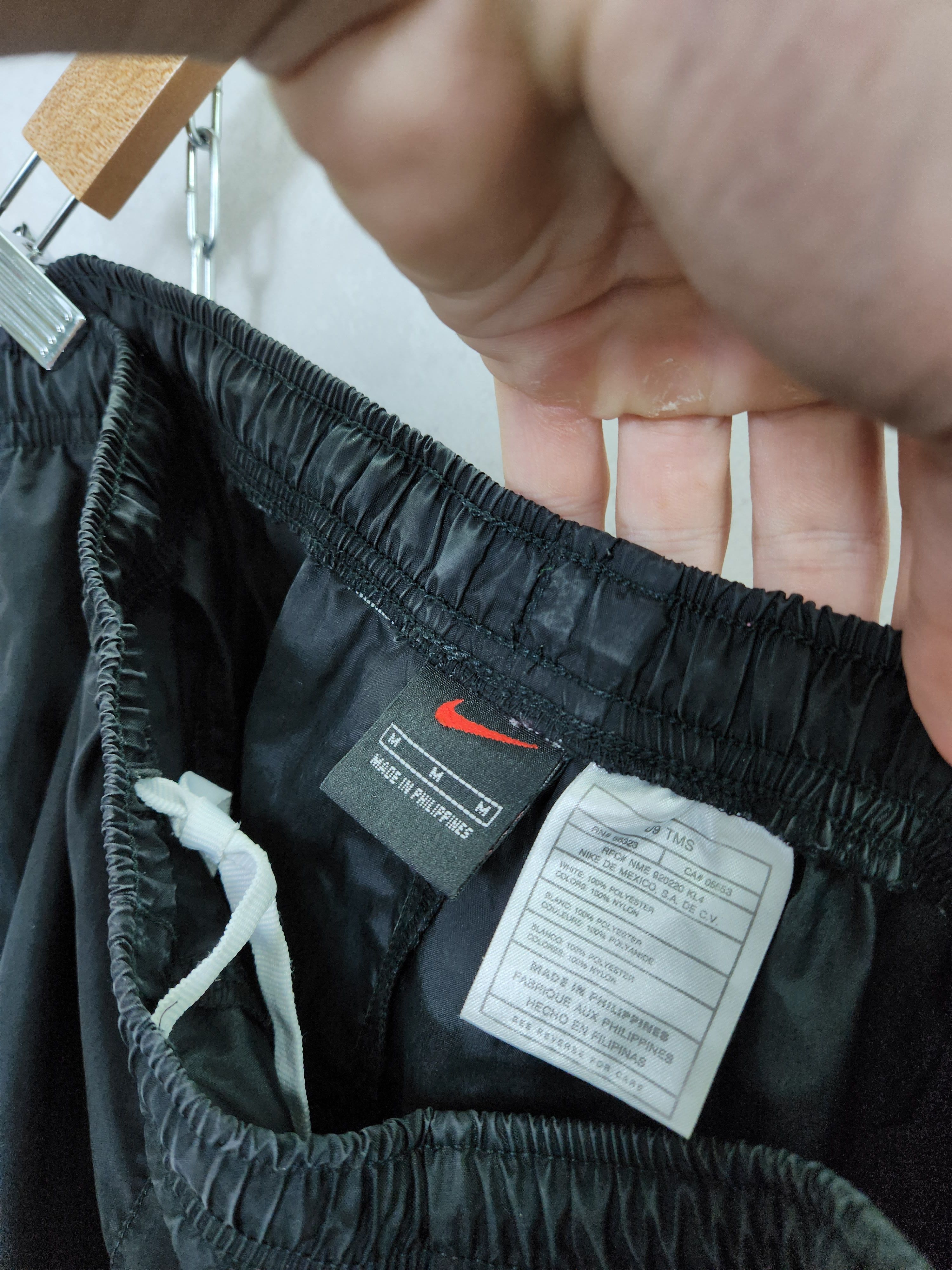 Nike Y2k Nike vintage 90s nylon casual pants M Size US 32 / EU 48 - 9 Thumbnail