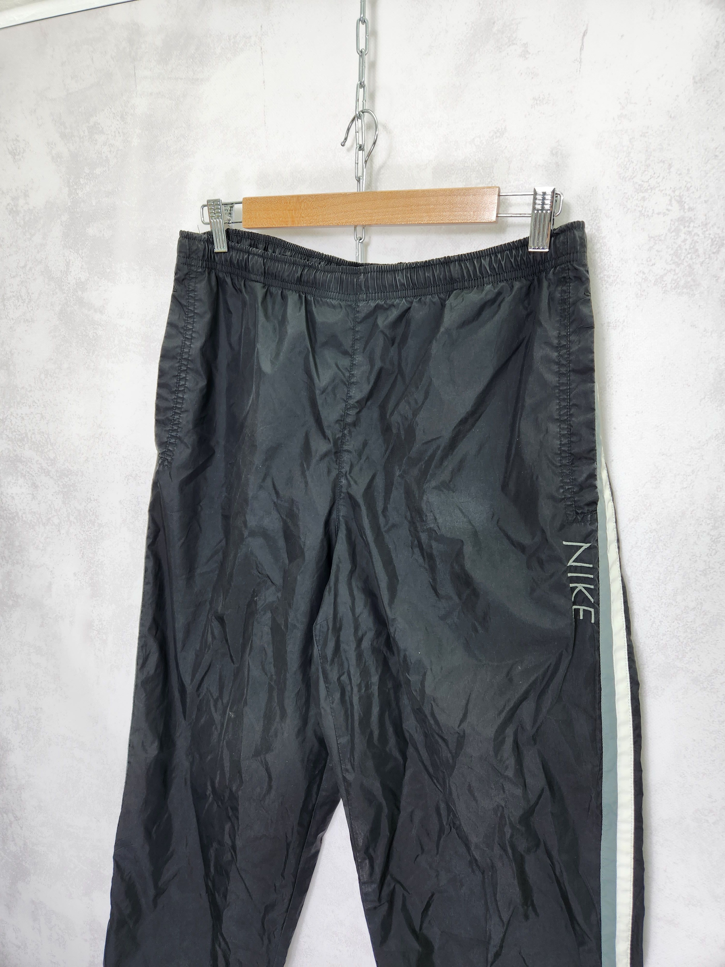 Nike Y2k Nike vintage 90s nylon casual pants M Size US 32 / EU 48 - 2 Thumbnail