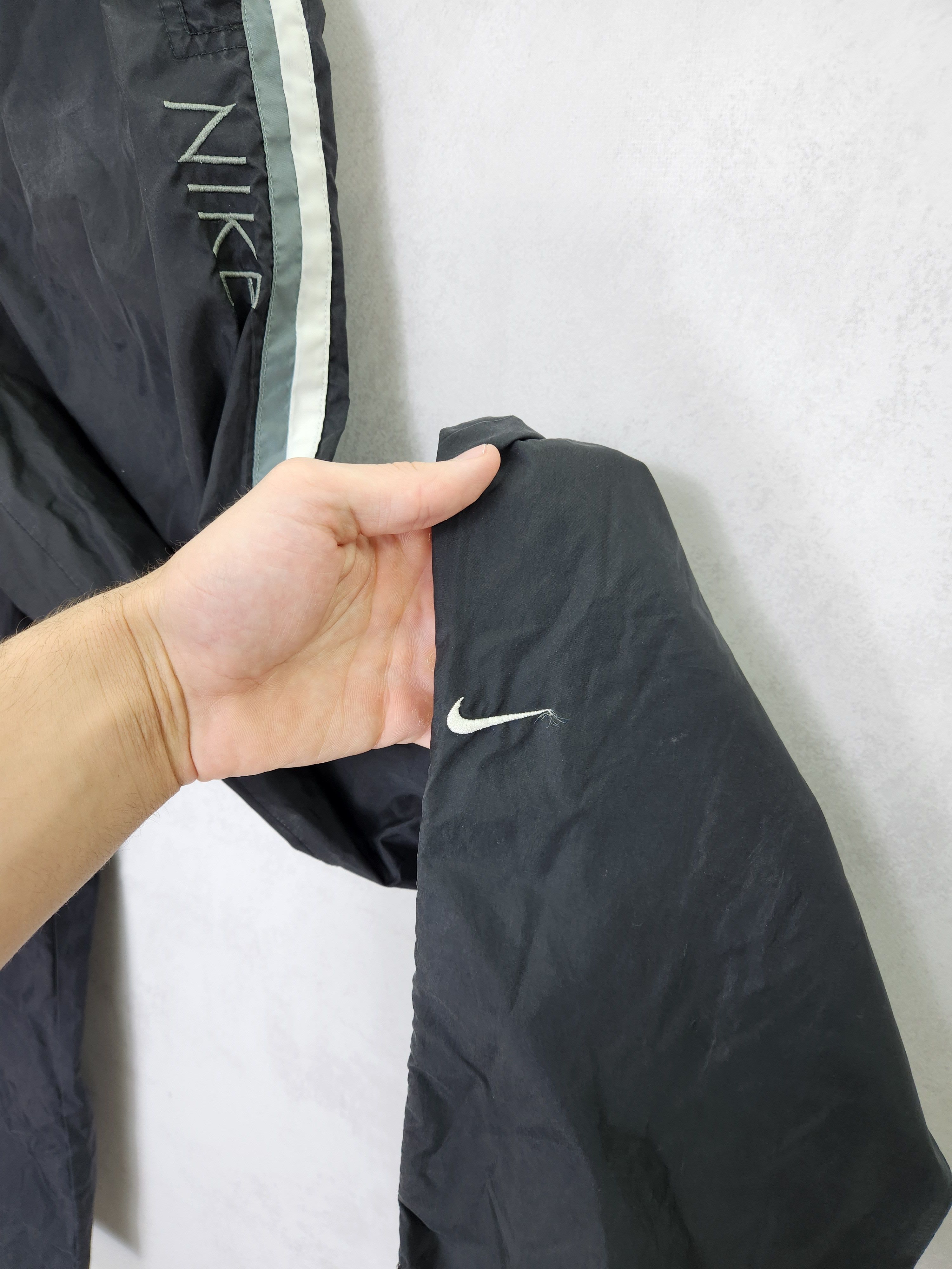 Nike Y2k Nike vintage 90s nylon casual pants M Size US 32 / EU 48 - 5 Thumbnail