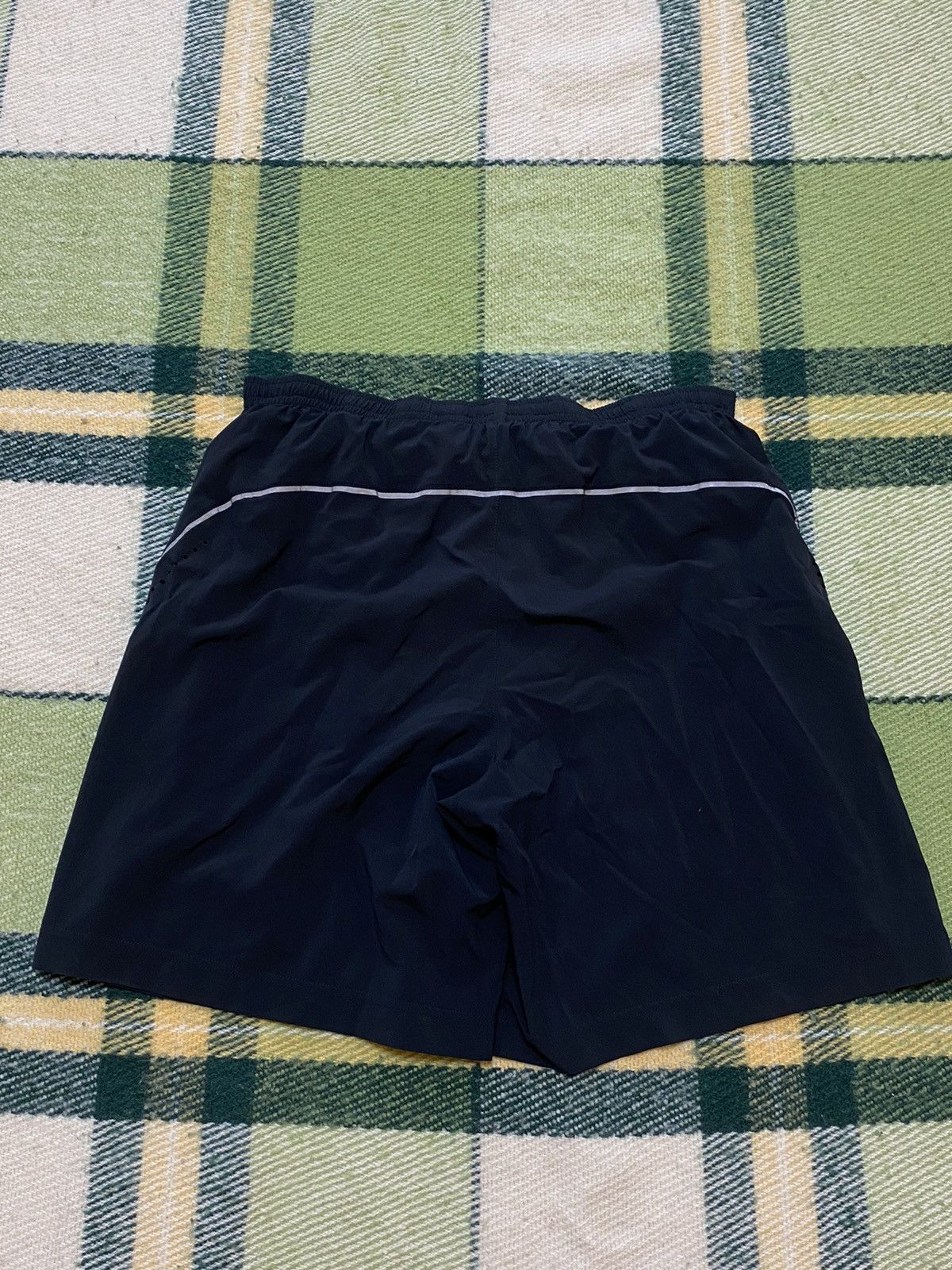Nike Vintage Nike shorts streetwear swoosh casual y2k size M Size US 32 / EU 48 - 3 Thumbnail