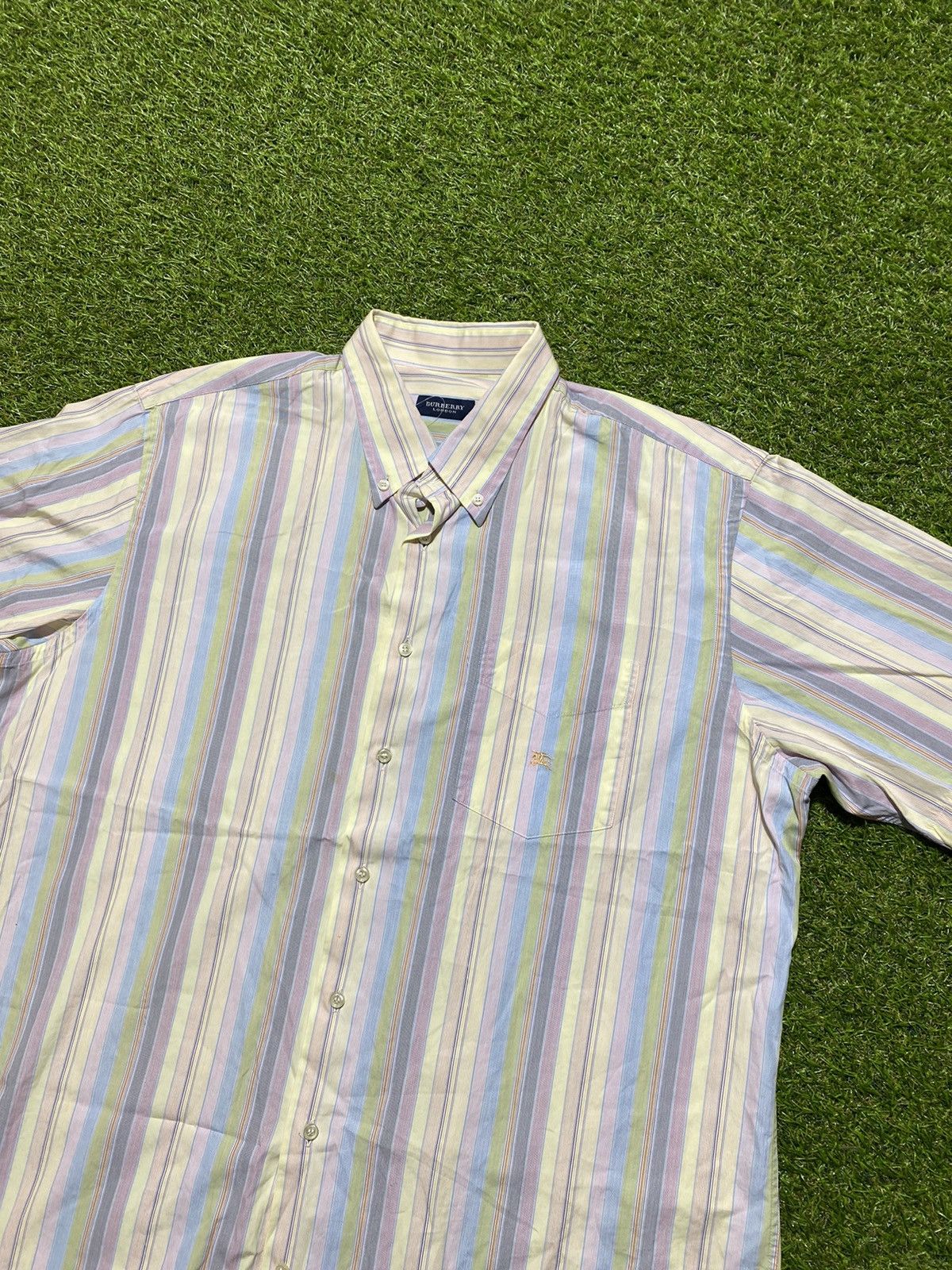 Burberry Vintage Y2K Burberry London shirt luxury style size XL Size US XL / EU 56 / 4 - 1 Thumbnail