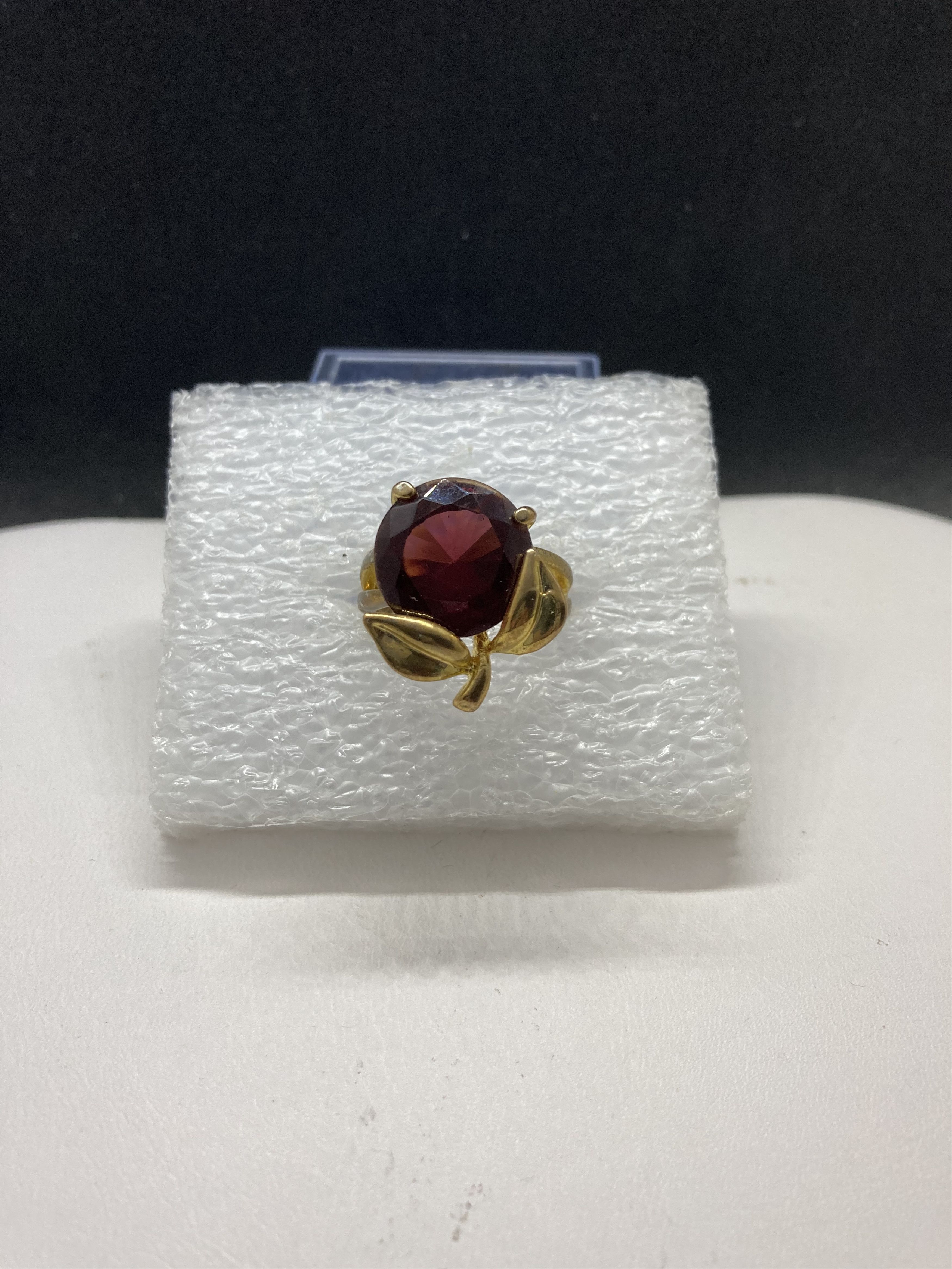 Designer × Jewelry × Vintage Red CZ Flower Bronze Ring - Size 8.75 Size ONE SIZE - 1 Thumbnail