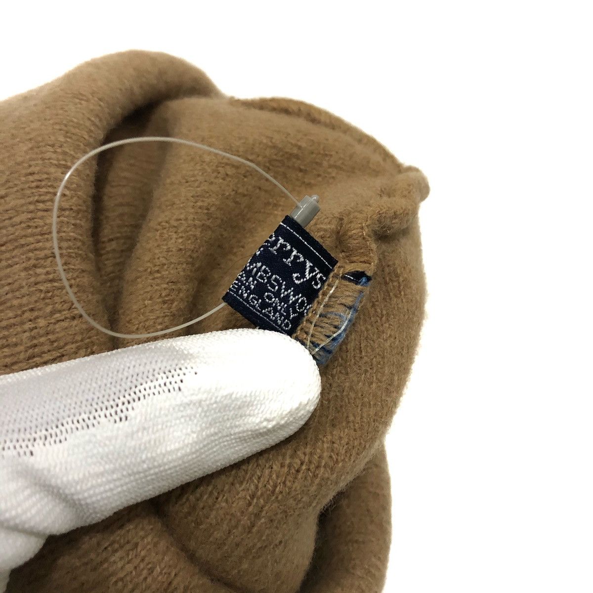 Burberry Burberrys Lambswool Beanie Glove Set Children Size ONE SIZE - 9 Thumbnail