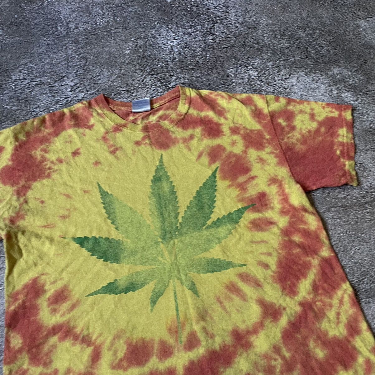 Vintage Vintage Y2K Porno “ I Love SMOKE WEED DRUGS “ FUNNY Tee Size US M / EU 48-50 / 2 - 6 Thumbnail