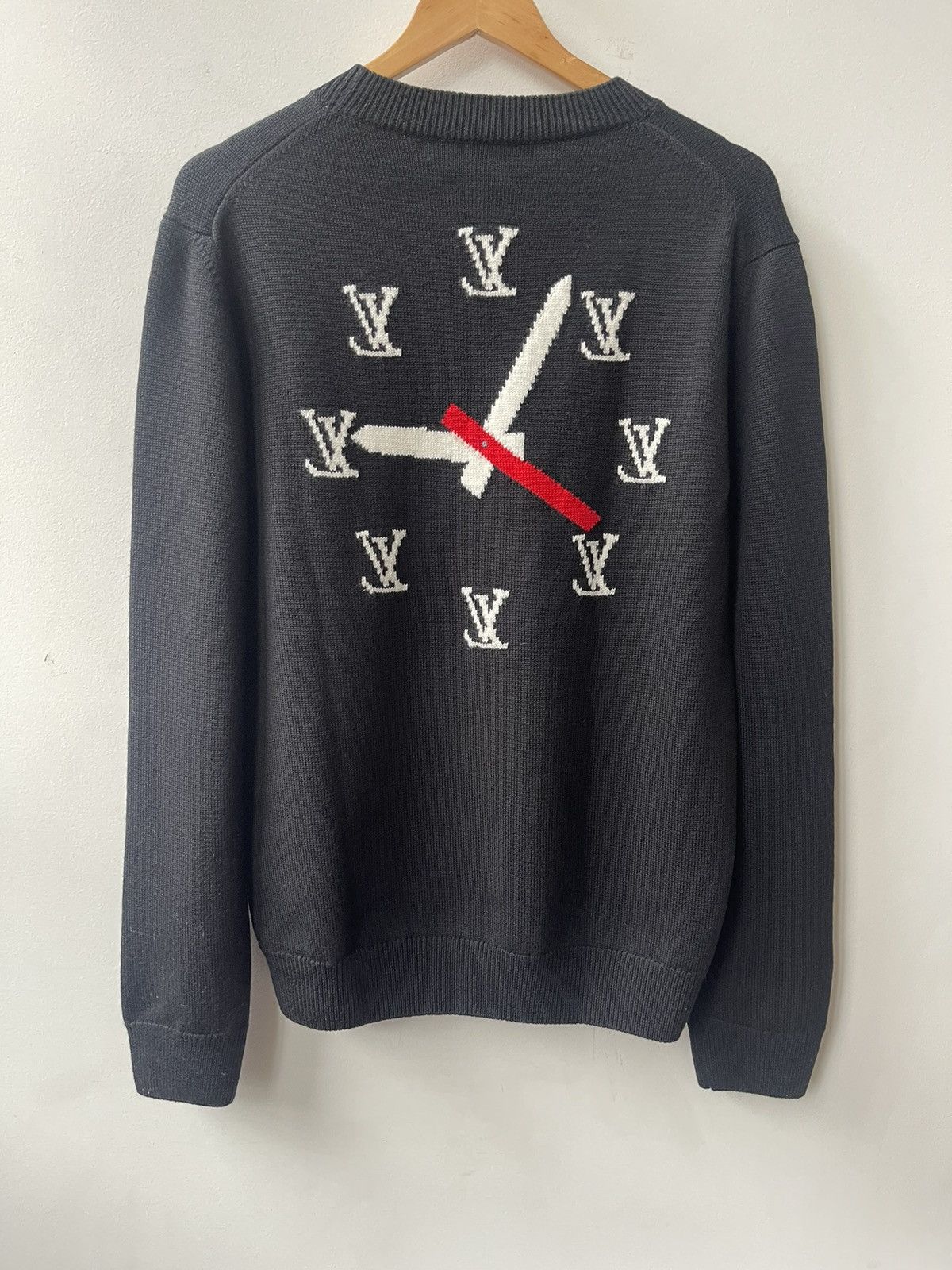 Louis Vuitton Louis Vuitton Intarsia Clock Logo Sweater Size US L / EU 52-54 / 3 - 4 Thumbnail