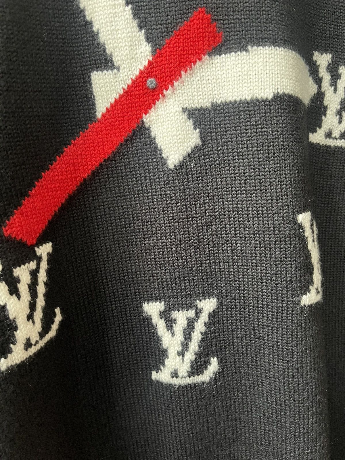 Louis Vuitton Louis Vuitton Intarsia Clock Logo Sweater Size US L / EU 52-54 / 3 - 5 Thumbnail