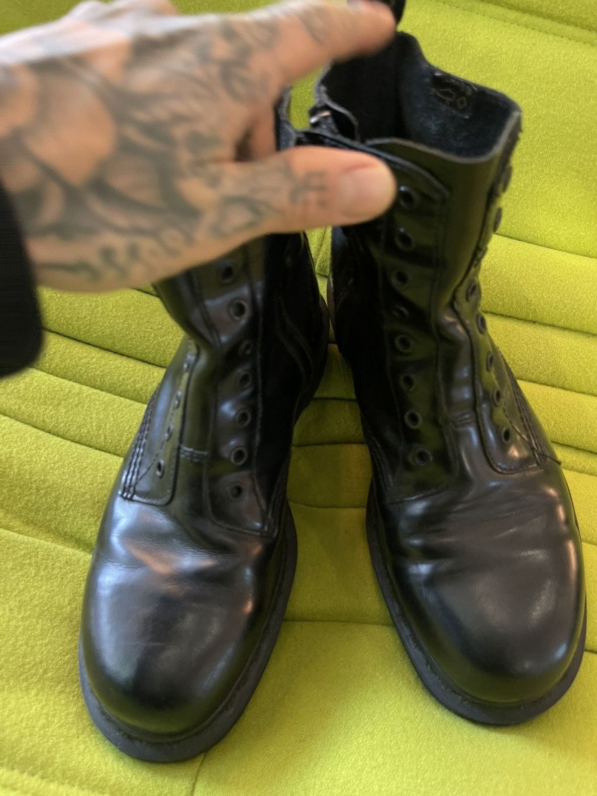 Dr. Martens × Vetements Vetements x Dr Marten BORDER LINE BOOTS US10 Size US 10 / EU 43 - 4 Thumbnail