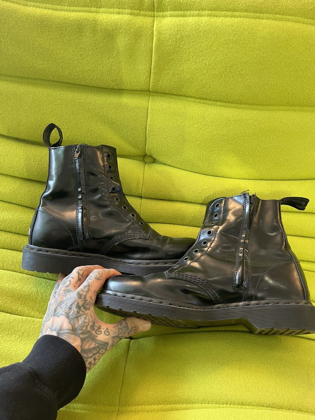 Dr. Martens × Vetements Vetements x Dr Marten BORDER LINE BOOTS US10 Size US 10 / EU 43 - 6 Thumbnail