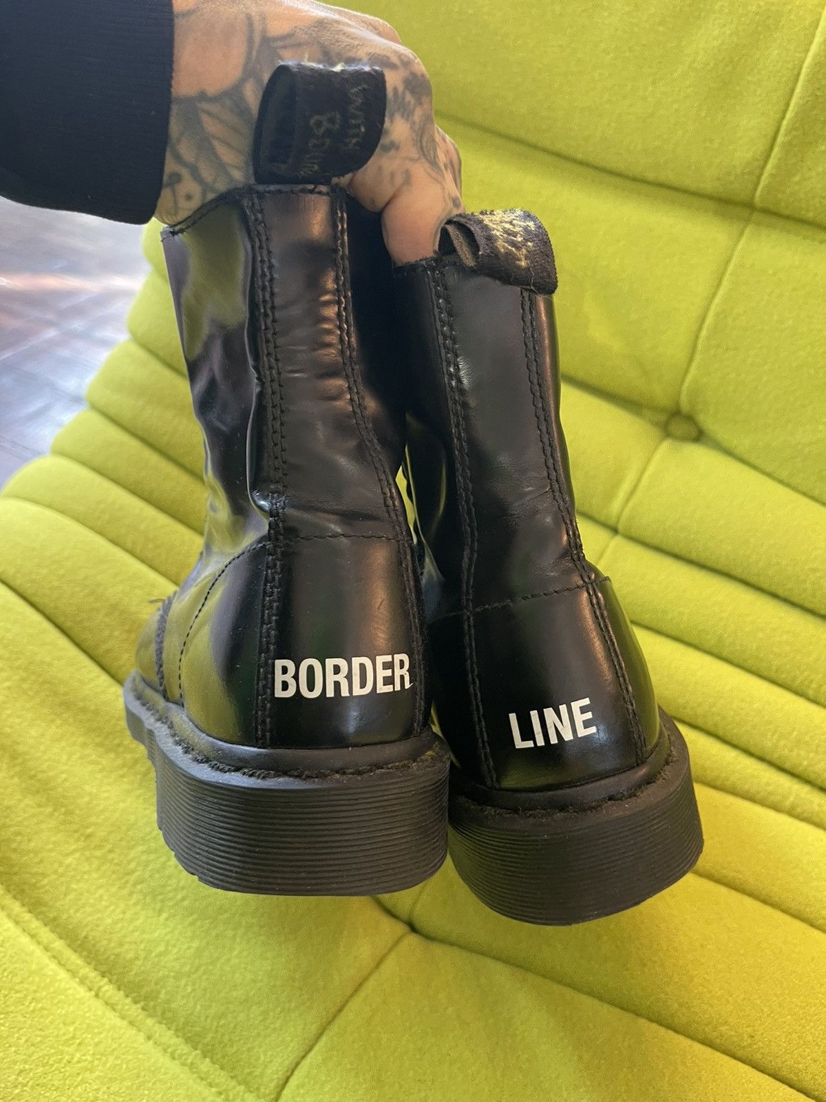 Dr martens border line sale