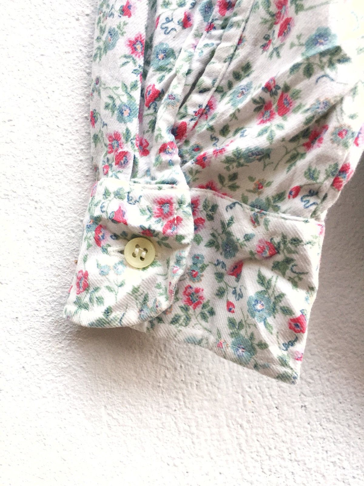 Benetton UCoB Multicolor Floral Overprint Button Up Shirt Size US M / EU 48-50 / 2 - 4 Thumbnail