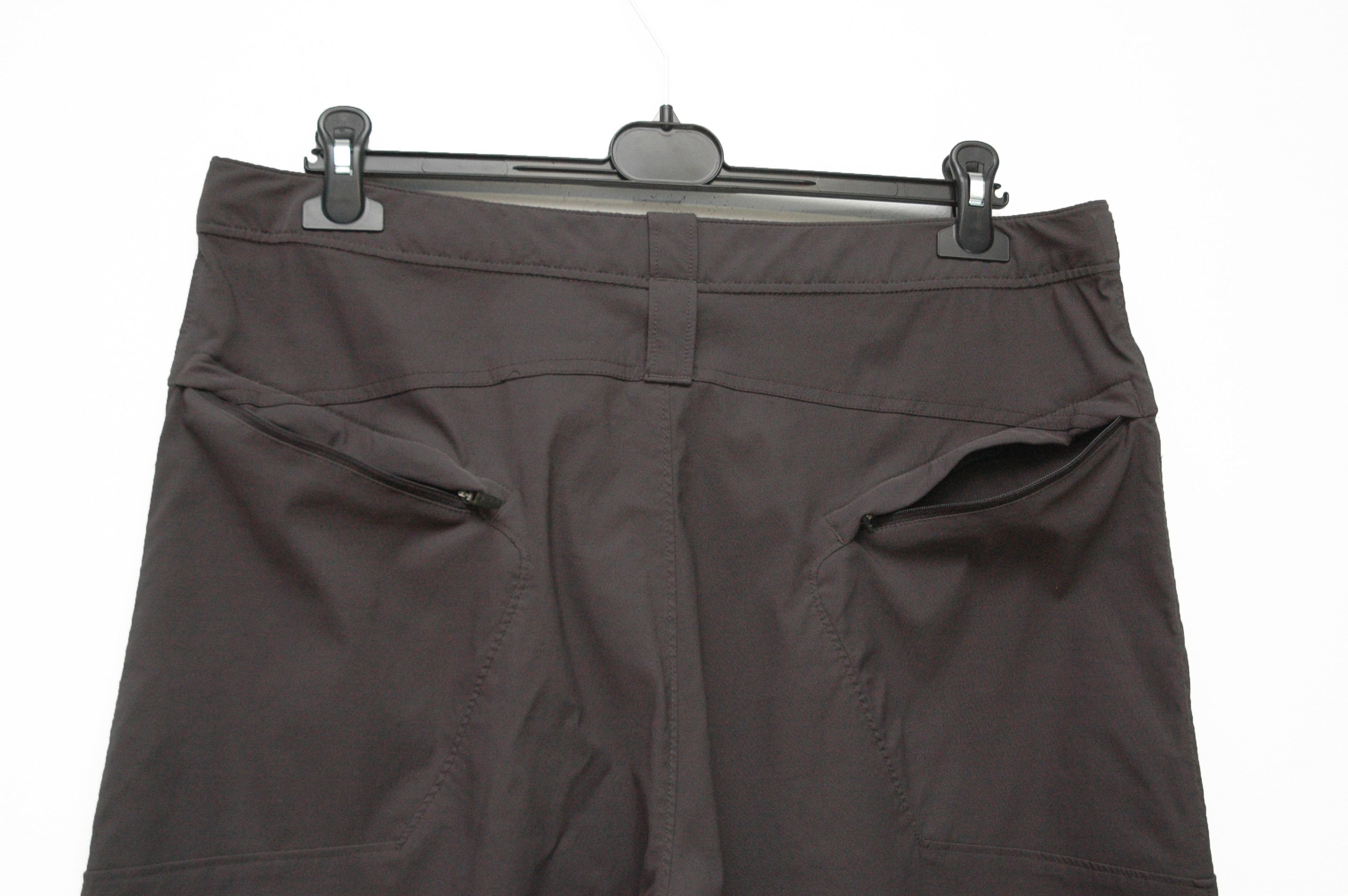 Nike ACG Vintage Nike ACG Cargo Shorts Dry Fit Size XL Size US 36 / EU 52 - 9 Thumbnail