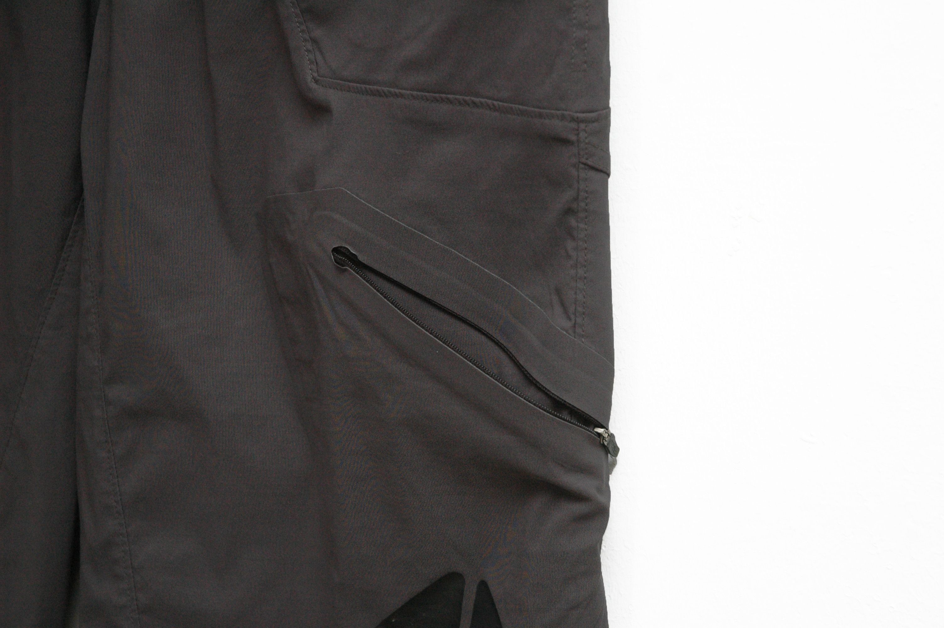 Nike ACG Vintage Nike ACG Cargo Shorts Dry Fit Size XL Size US 36 / EU 52 - 7 Thumbnail