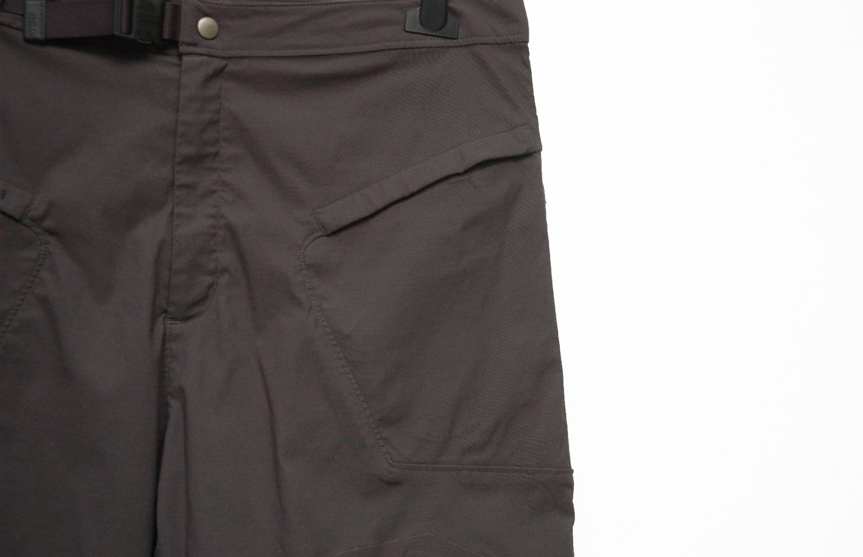 Nike ACG Vintage Nike ACG Cargo Shorts Dry Fit Size XL Size US 36 / EU 52 - 6 Thumbnail