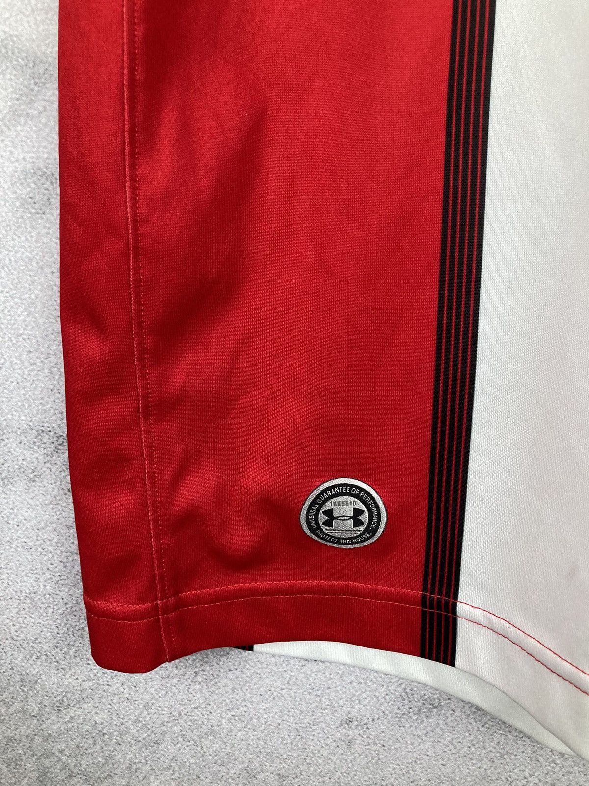Under Armour Vintage Southampton Soccer Jersey Premier League Size US M / EU 48-50 / 2 - 5 Thumbnail