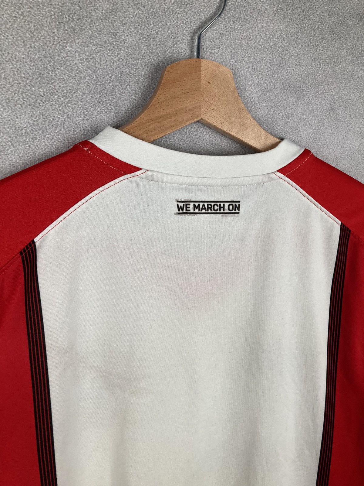 Under Armour Vintage Southampton Soccer Jersey Premier League Size US M / EU 48-50 / 2 - 4 Thumbnail