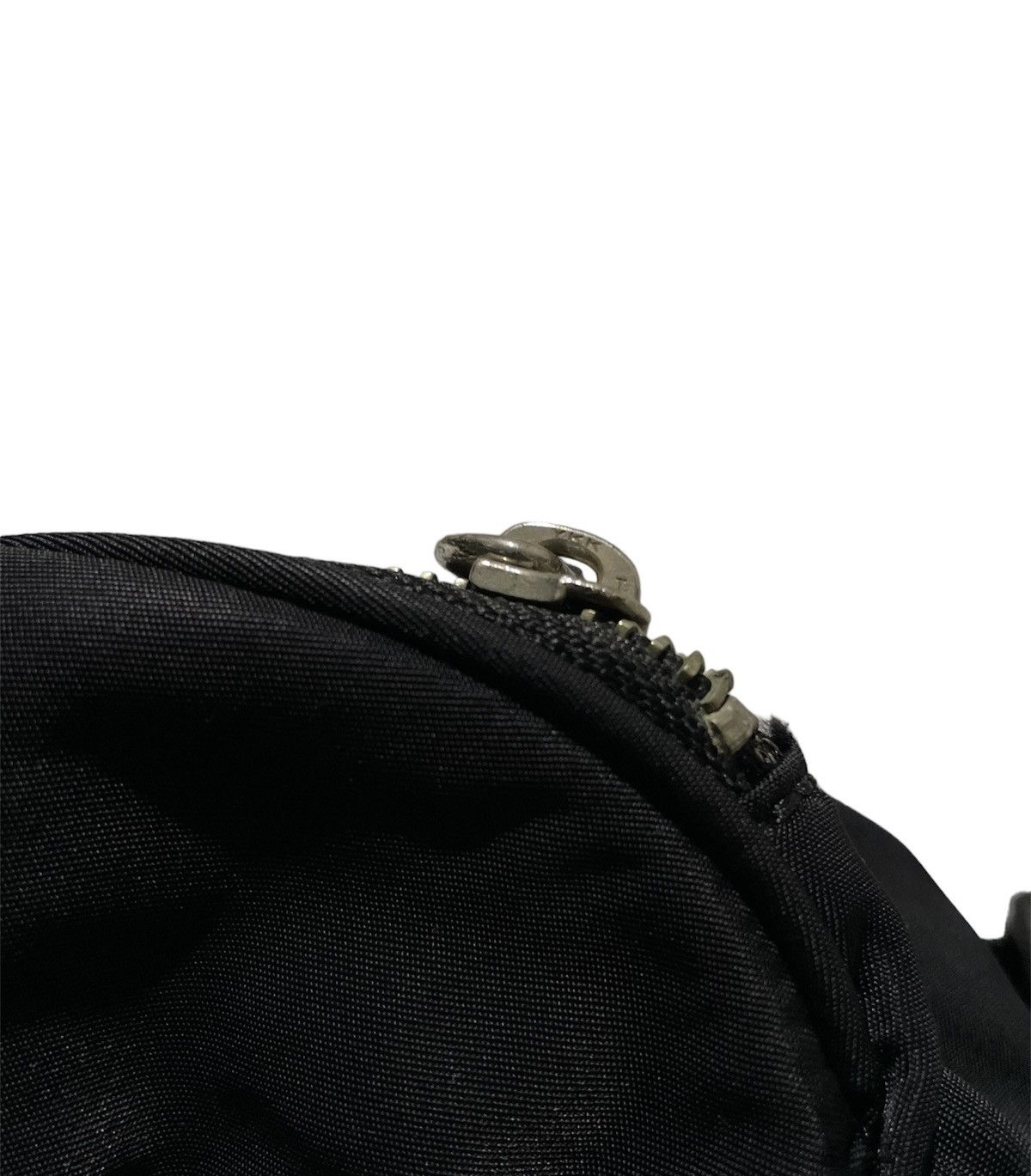 Jean Paul Gaultier Jean Paul Gaultier Debossed Tonal Waistbag Size ONE SIZE - 5 Thumbnail