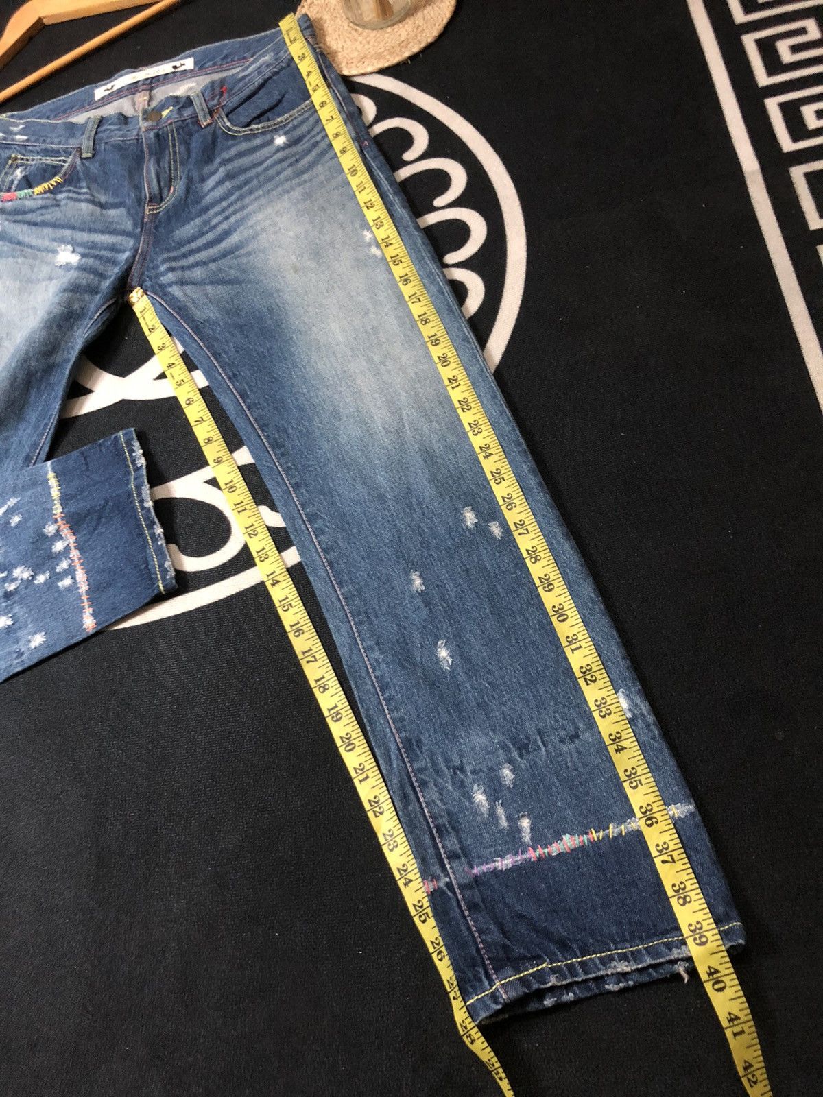 Designer × Issey Miyake × Tsumori Chisato VINTAGE TSUMORI CHISATO ISSEY MIYAKE DISTRESED DENIM JEANS Size US 31 - 16 Thumbnail