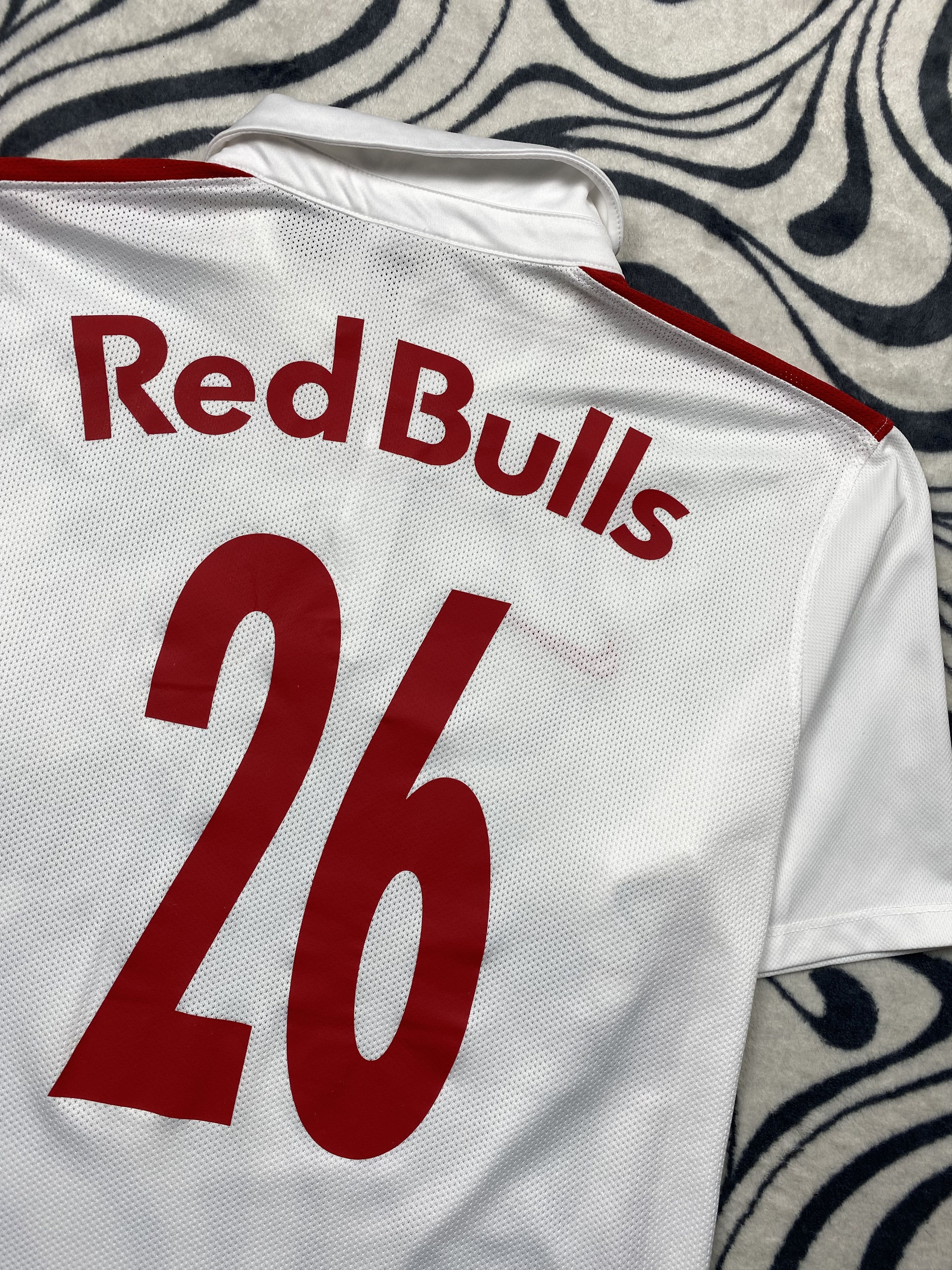 Nike Nike Red Bull Salzburg Mens T-Shirt Tee Y2K Drill Size US L / EU 52-54 / 3 - 9 Thumbnail