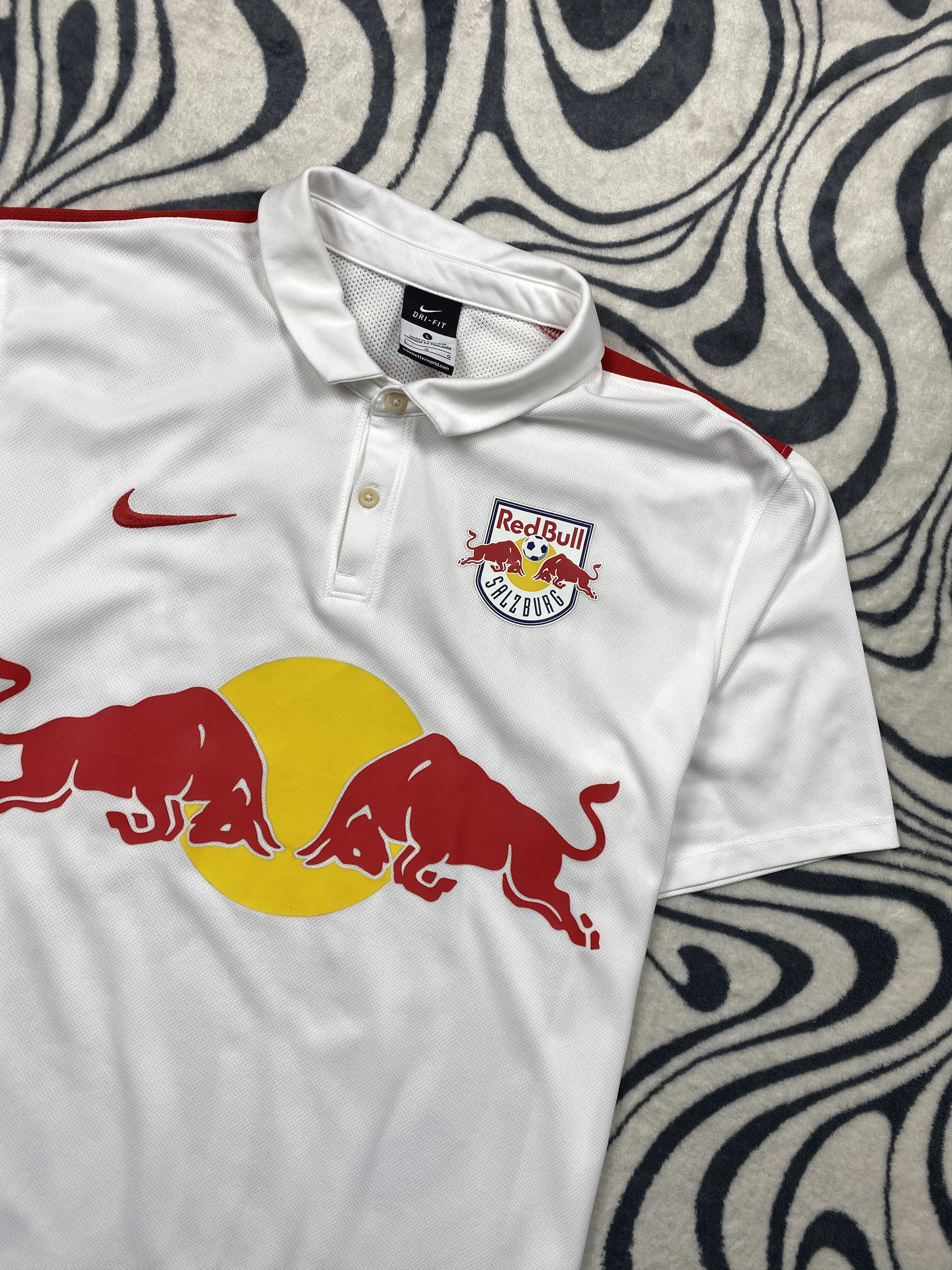 Nike Nike Red Bull Salzburg Mens T-Shirt Tee Y2K Drill Size US L / EU 52-54 / 3 - 2 Thumbnail