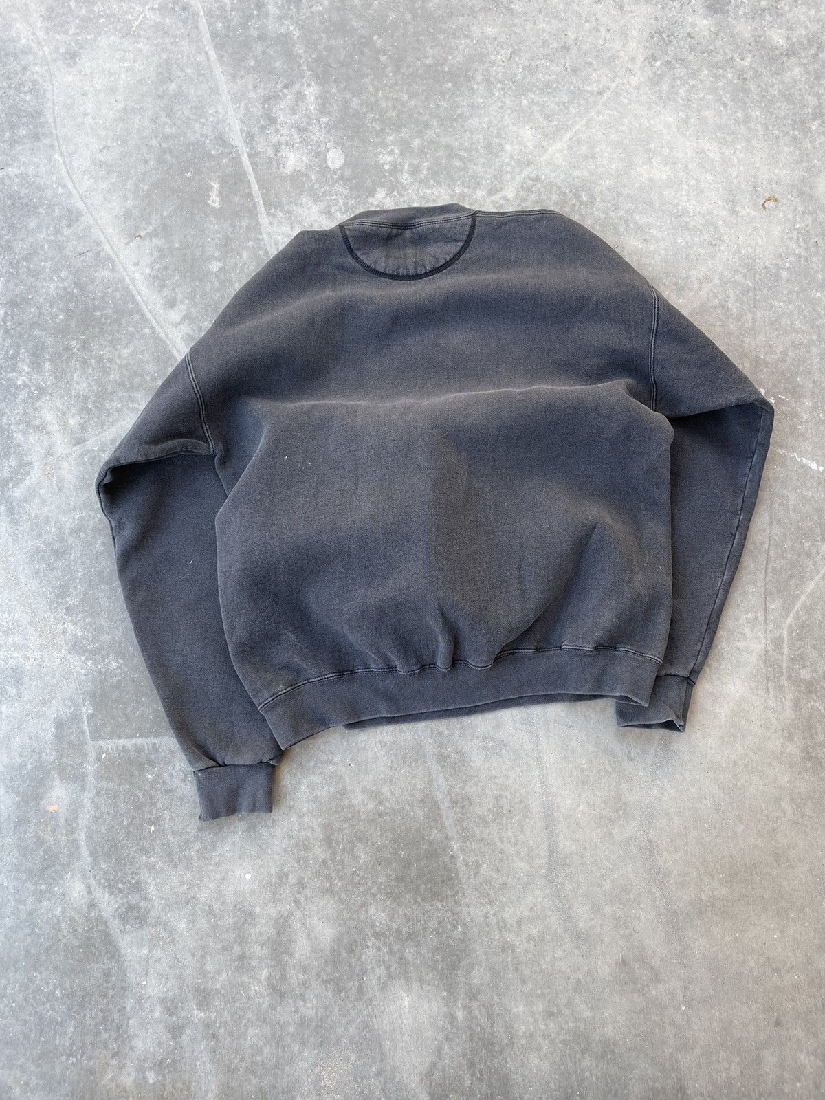 Hard Rock Cafe × Vintage Vintage 90's Hard Rock Cafe Sweatshirt Size US L / EU 52-54 / 3 - 3 Thumbnail