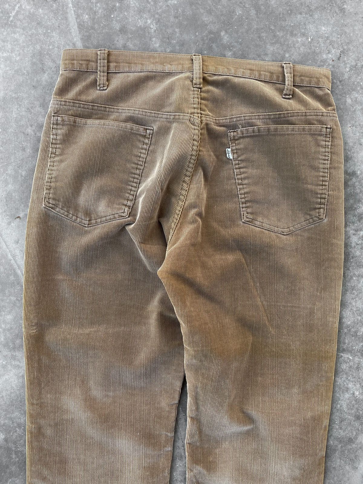 Levi's × Vintage Vintage 1970s USA Levis 762 Corduroy Trousers Size US 32 / EU 48 - 4 Thumbnail