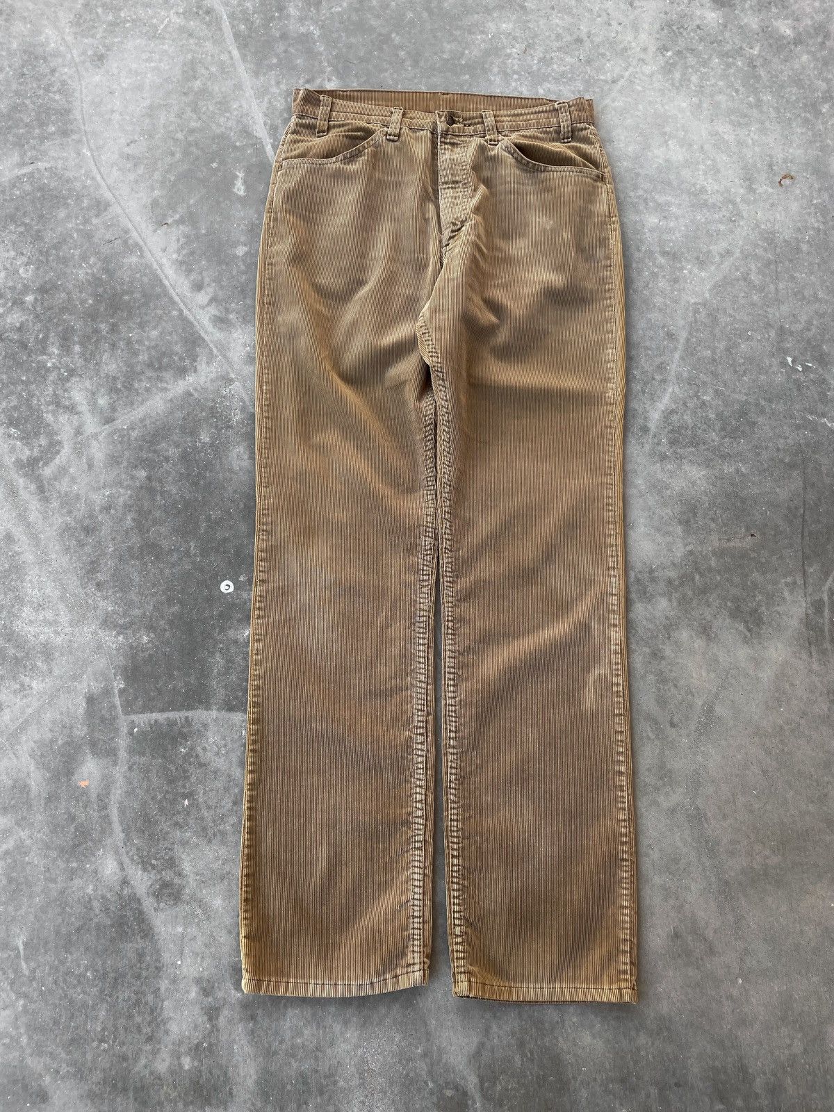 Levi's × Vintage Vintage 1970s USA Levis 762 Corduroy Trousers Size US 32 / EU 48 - 1 Thumbnail
