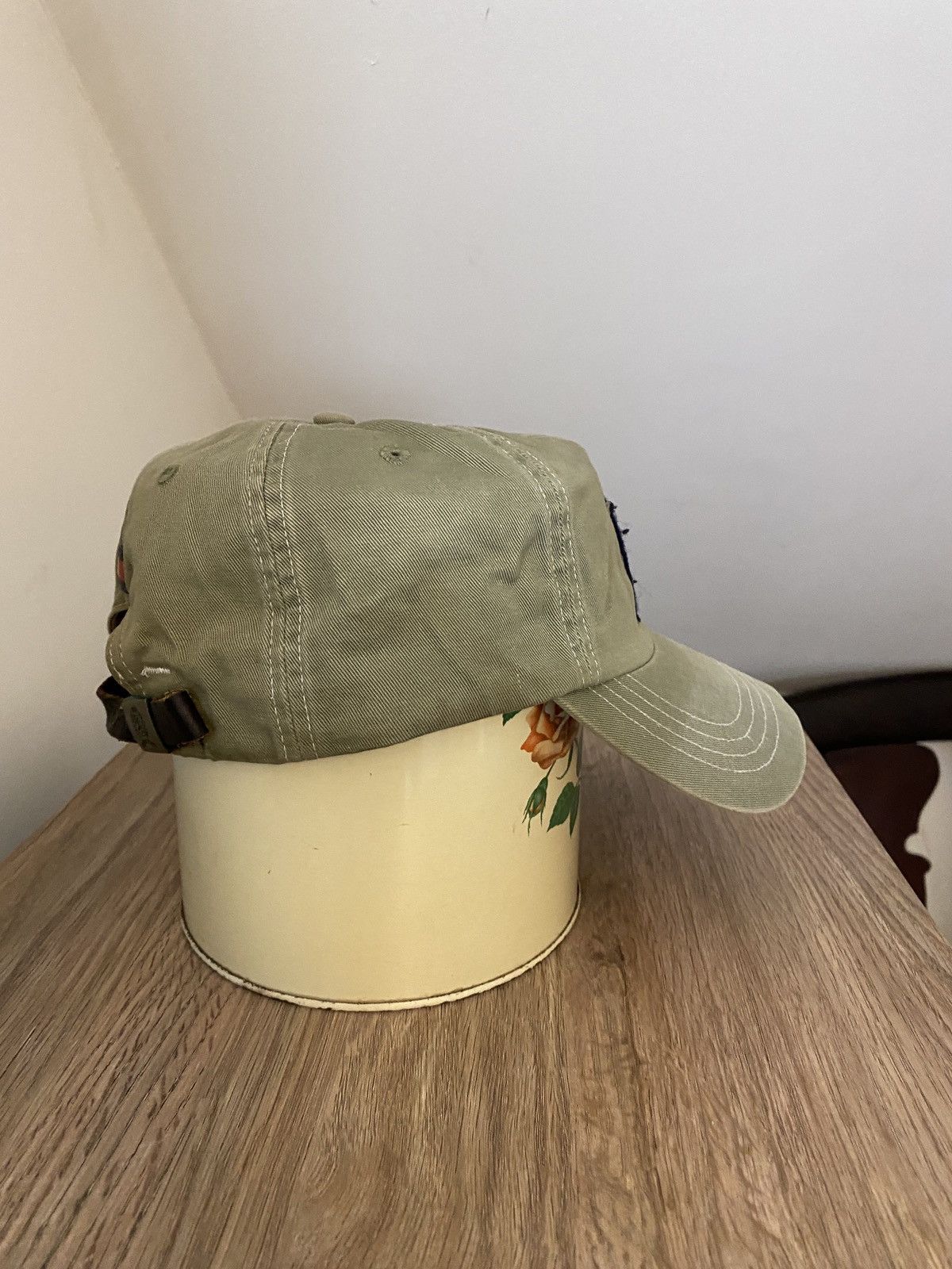 Tommy Hilfiger Vintage Y2K Tommy Hilfiger Sun Faded Dad Hat Strapback Cap Size ONE SIZE - 11 Thumbnail