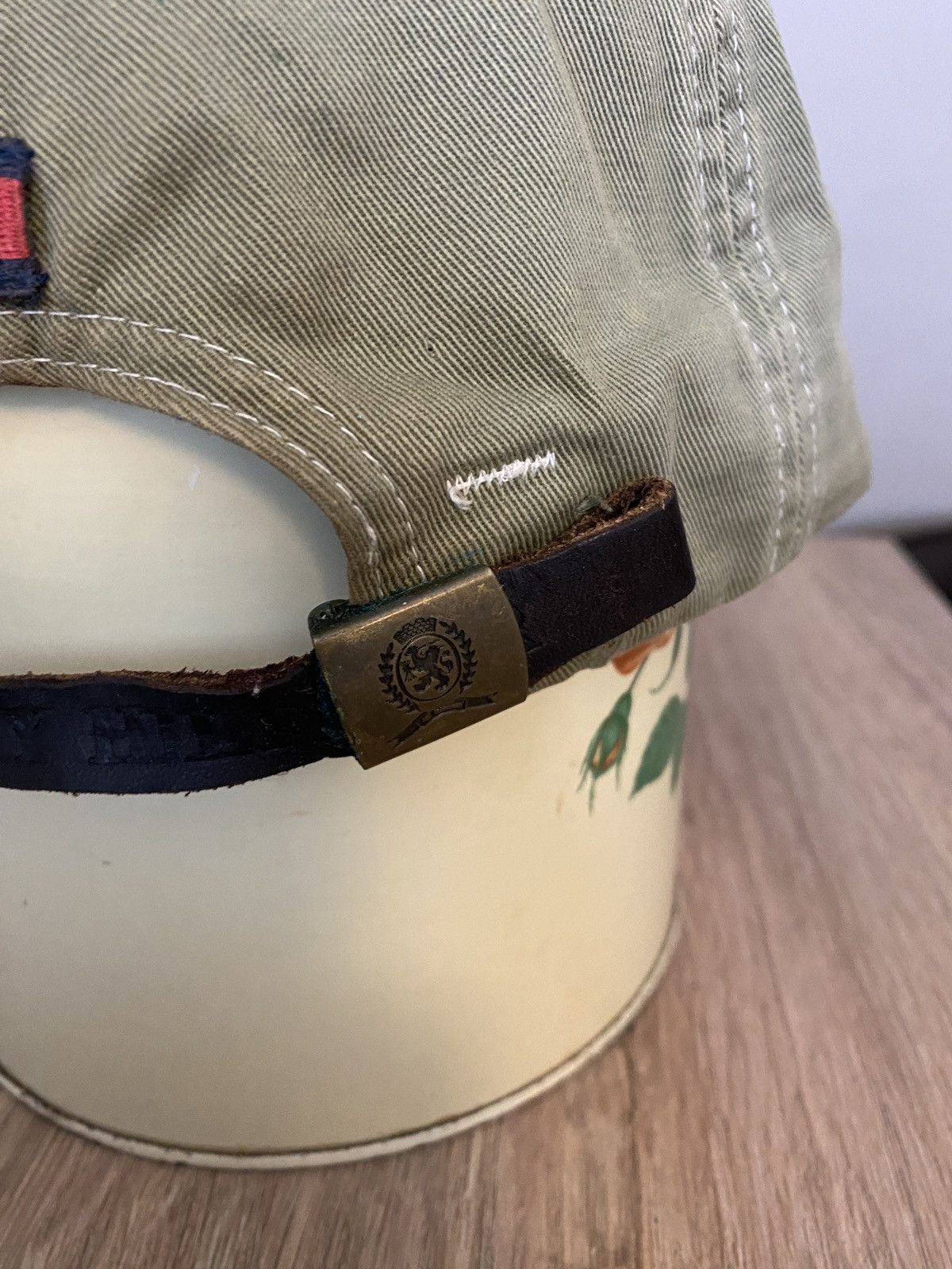 Tommy Hilfiger Vintage Y2K Tommy Hilfiger Sun Faded Dad Hat Strapback Cap Size ONE SIZE - 10 Thumbnail