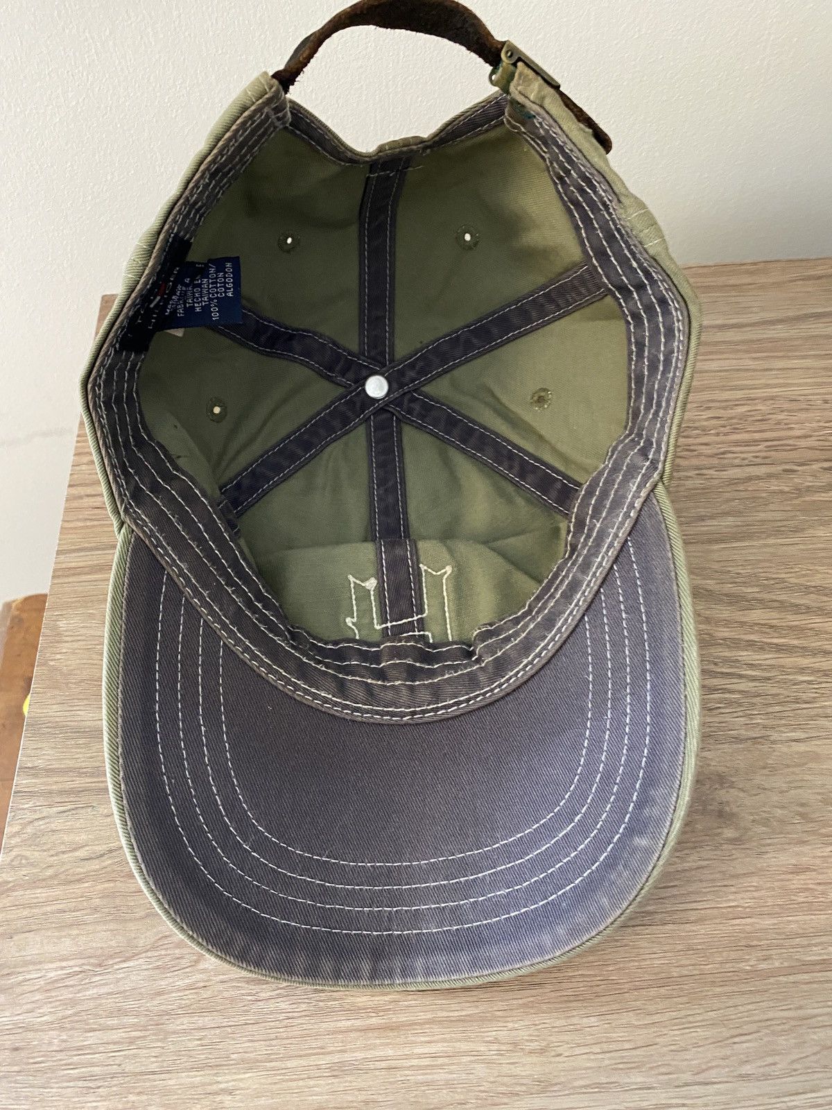 Tommy Hilfiger Vintage Y2K Tommy Hilfiger Sun Faded Dad Hat Strapback Cap Size ONE SIZE - 12 Thumbnail