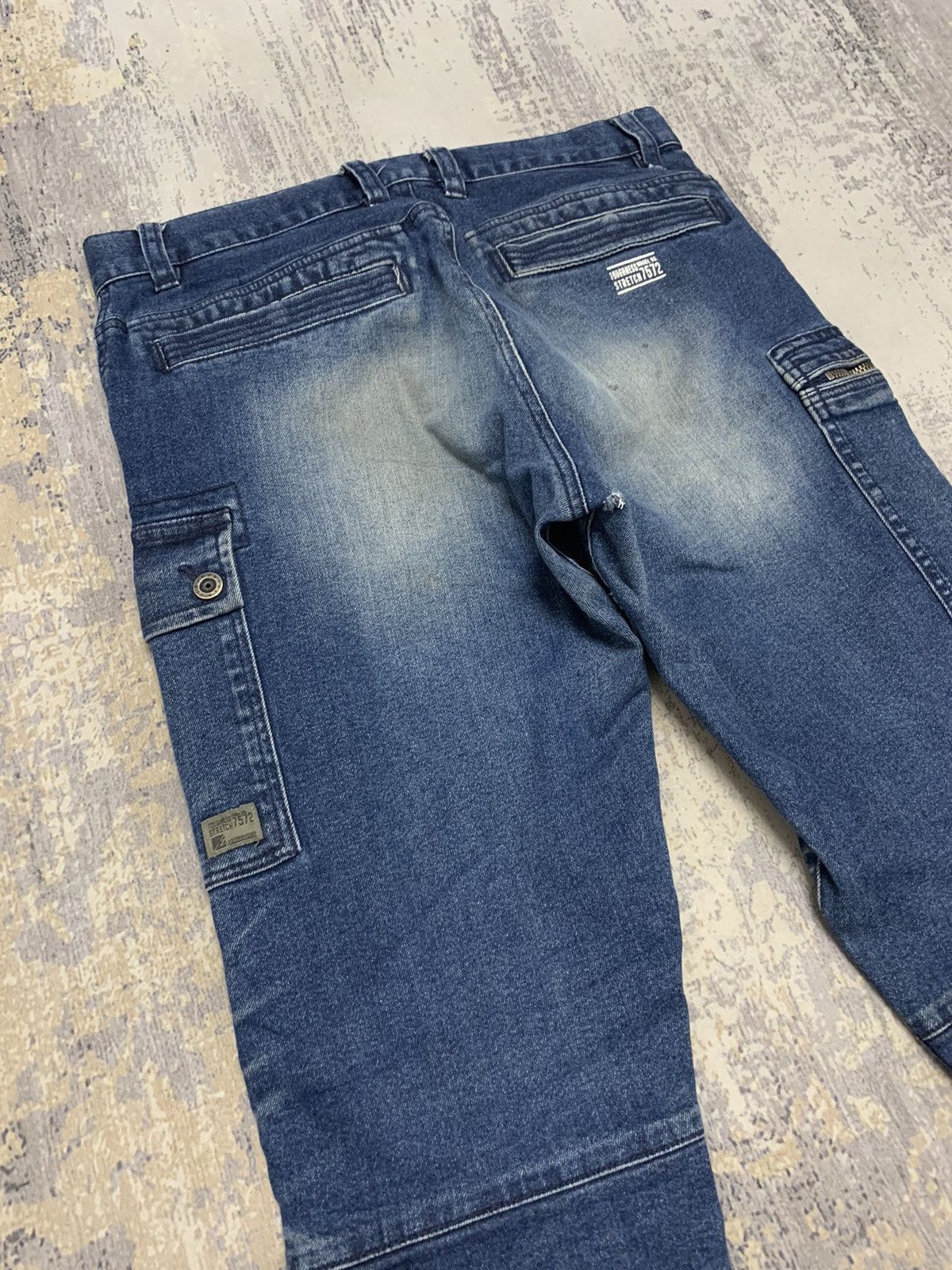Japanese Brand Fieldcore Distressed Denim Tappered Jeans 31x30 Size US 31 - 10 Thumbnail