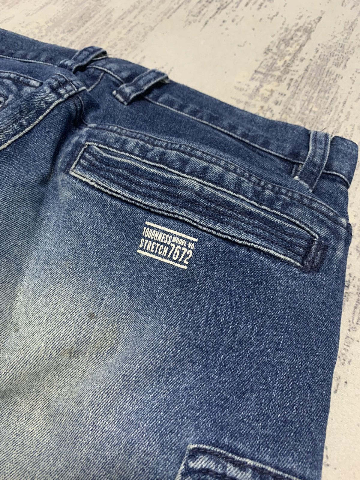 Japanese Brand Fieldcore Distressed Denim Tappered Jeans 31x30 Size US 31 - 14 Thumbnail