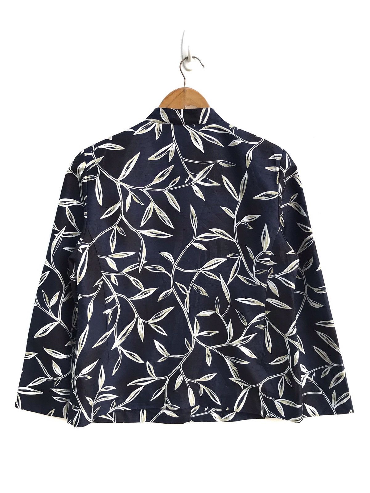 Lancel Vintage Lancel Floral Button Light Jacket Size US M / EU 48-50 / 2 - 2 Thumbnail