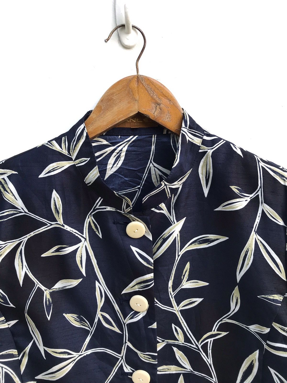 Lancel Vintage Lancel Floral Button Light Jacket Size US M / EU 48-50 / 2 - 3 Thumbnail