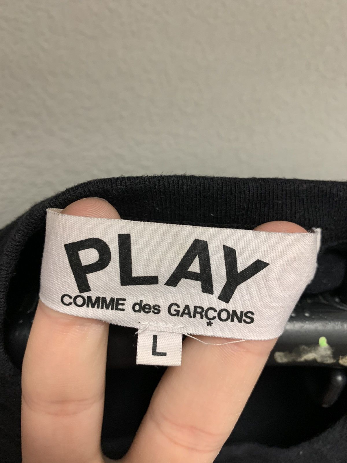 CDG by Comme des Garcons Comme des garçons black t-shirt L sz Play Size US L / EU 52-54 / 3 - 4 Thumbnail