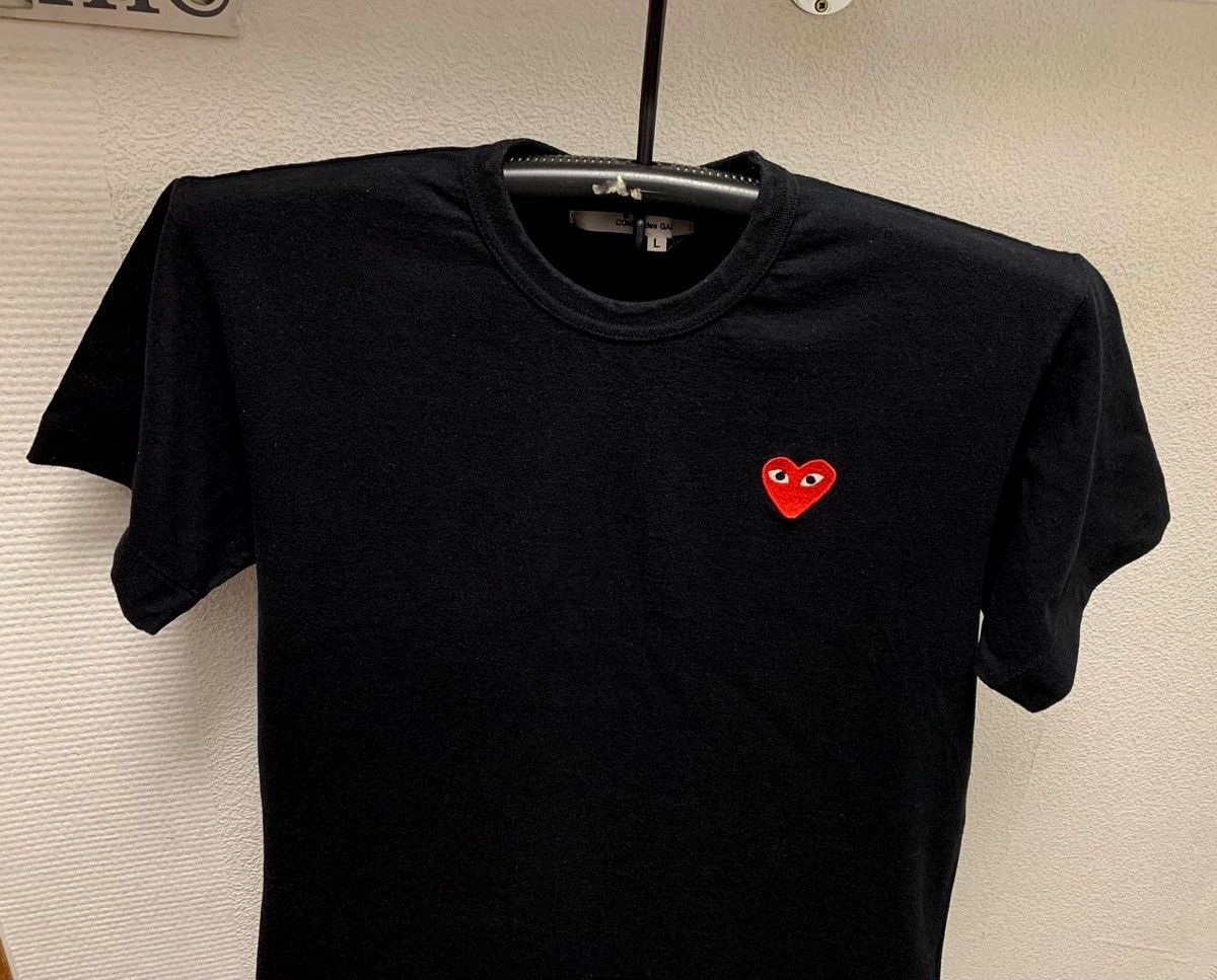 CDG by Comme des Garcons Comme des garçons black t-shirt L sz Play Size US L / EU 52-54 / 3 - 3 Thumbnail