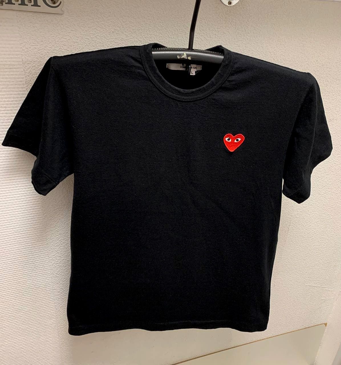 CDG by Comme des Garcons Comme des garçons black t-shirt L sz Play Size US L / EU 52-54 / 3 - 1 Thumbnail