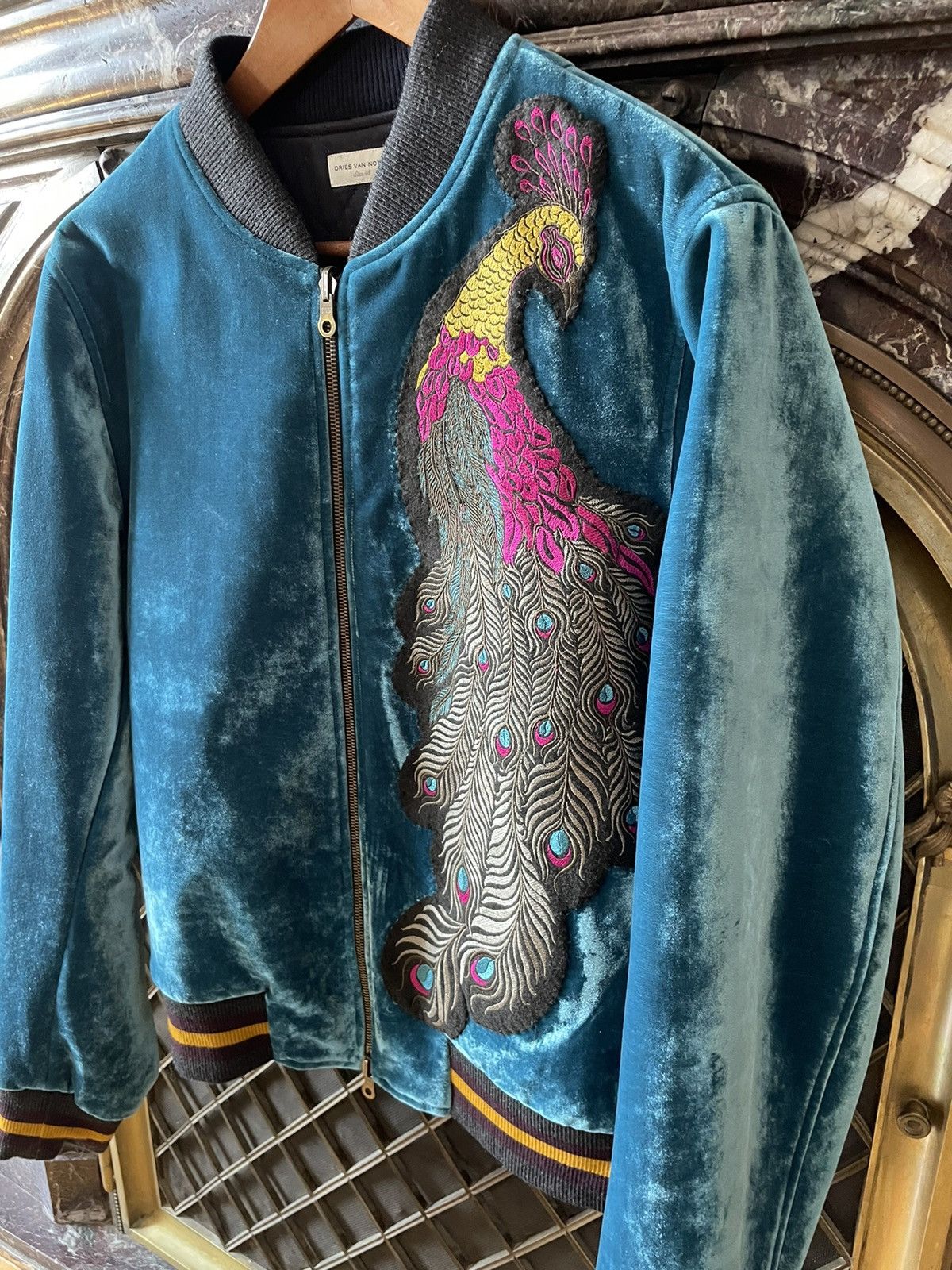 Dries Van Noten FW16 Peacock Velvet Bomber Size US M / EU 48-50 / 2 - 3 Thumbnail