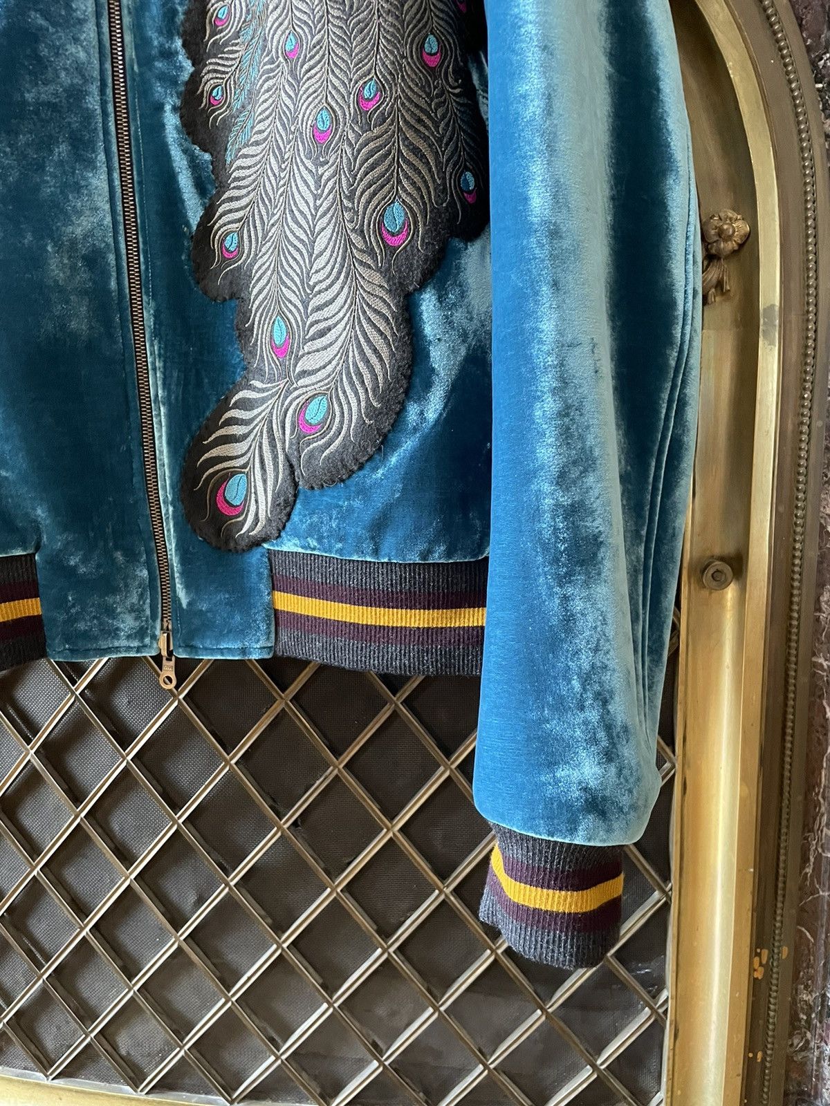 Dries Van Noten FW16 Peacock Velvet Bomber Size US M / EU 48-50 / 2 - 5 Thumbnail