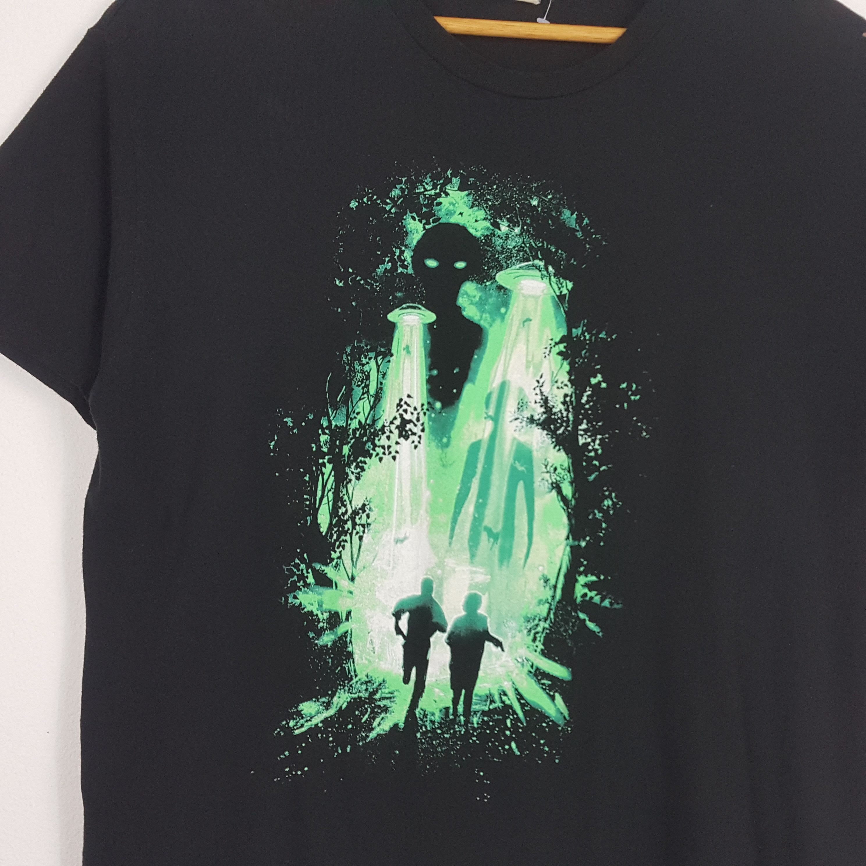 Vintage Vintage X-File Alien Horror Series Movie T-Shirt Size US L / EU 52-54 / 3 - 4 Thumbnail