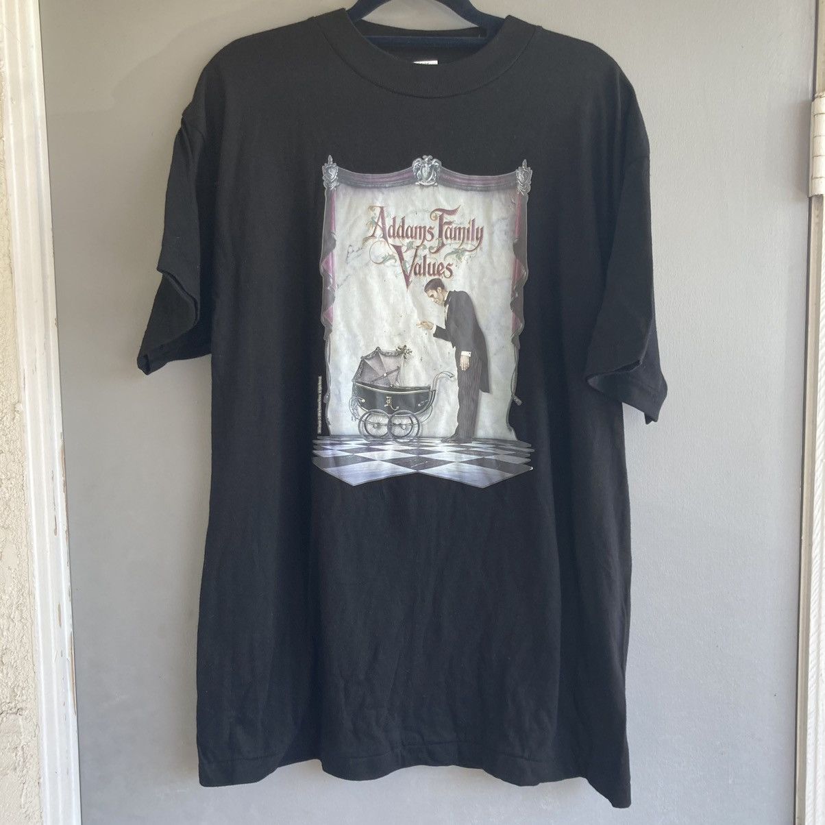 Vintage 90s Vintage Adam’s Family Values movie promo tee Size US L / EU 52-54 / 3 - 3 Thumbnail