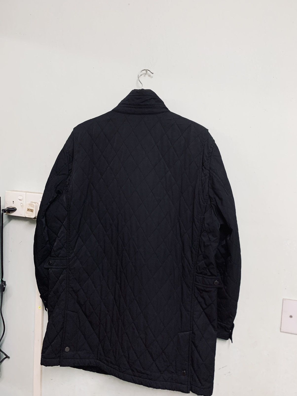 Burberry BURBERRY LONDON RELAXED FIT DIAMOND QUILTED JACKET Size US XL / EU 56 / 4 - 10 Thumbnail