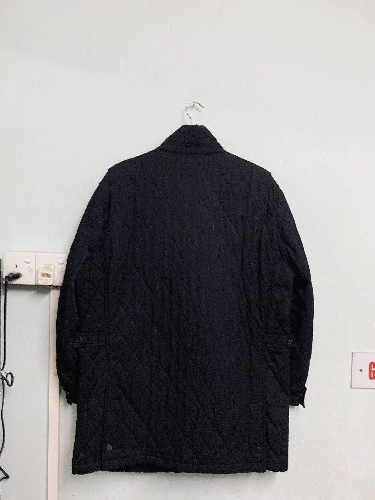 Burberry BURBERRY LONDON RELAXED FIT DIAMOND QUILTED JACKET Size US XL / EU 56 / 4 - 8 Thumbnail