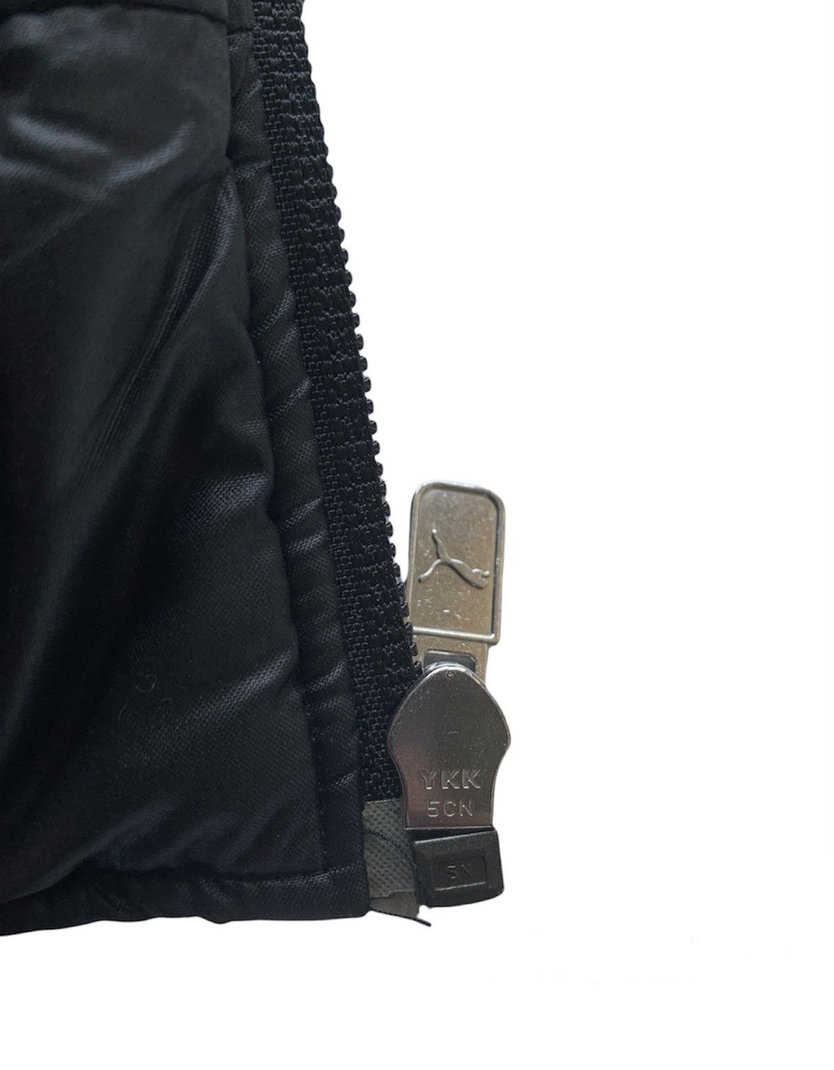 Puma 🔥PUMA QUILTED PUFFER BOMBER JACKET Size US L / EU 52-54 / 3 - 8 Thumbnail
