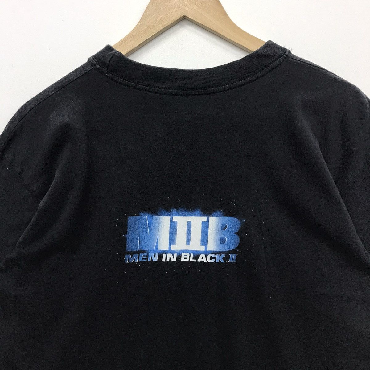 Vintage Rare!! Vintage Men In Black 2 Movie X Head And Shoulders Tee Size US L / EU 52-54 / 3 - 9 Thumbnail