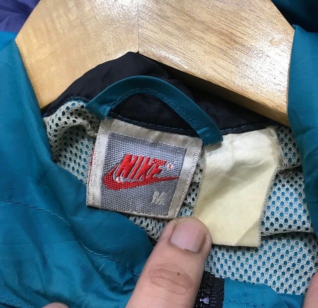 Nike × Vintage 🔥Vintage NIKE colour Block Windbraker Size US M / EU 48-50 / 2 - 5 Thumbnail