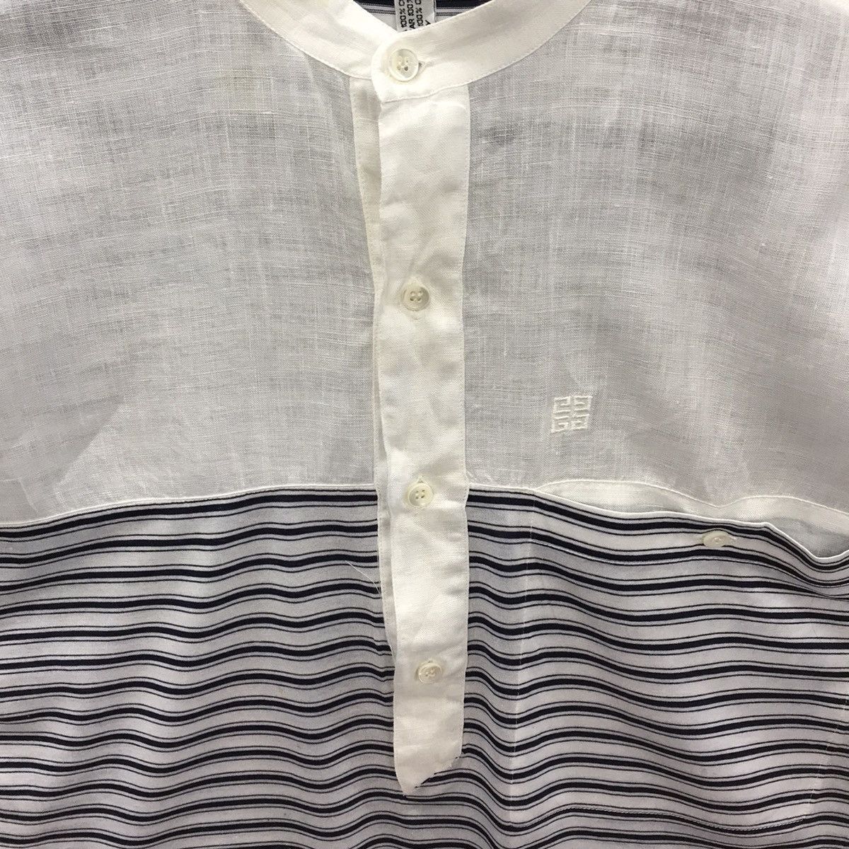 Givenchy × Vintage Rare!! Vintage Givenchy single pocket Tee Size US S / EU 44-46 / 1 - 4 Thumbnail