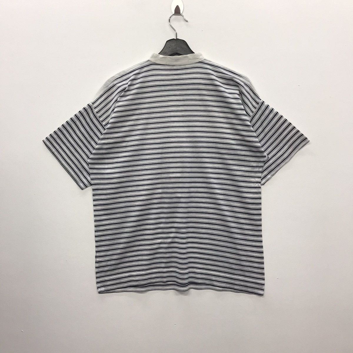 Givenchy × Vintage Rare!! Vintage Givenchy single pocket Tee Size US S / EU 44-46 / 1 - 10 Thumbnail