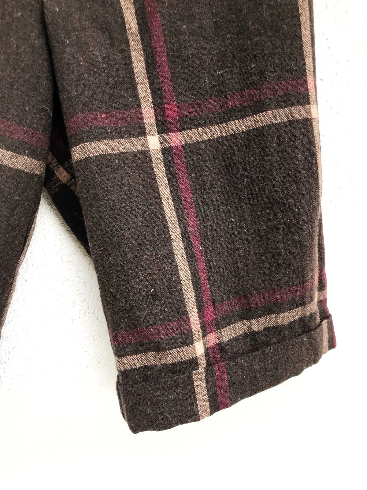 Japanese Brand Japanese Brand A.R.W Checked Wool Plaid Tartan Short Pants Size US 29 - 5 Thumbnail