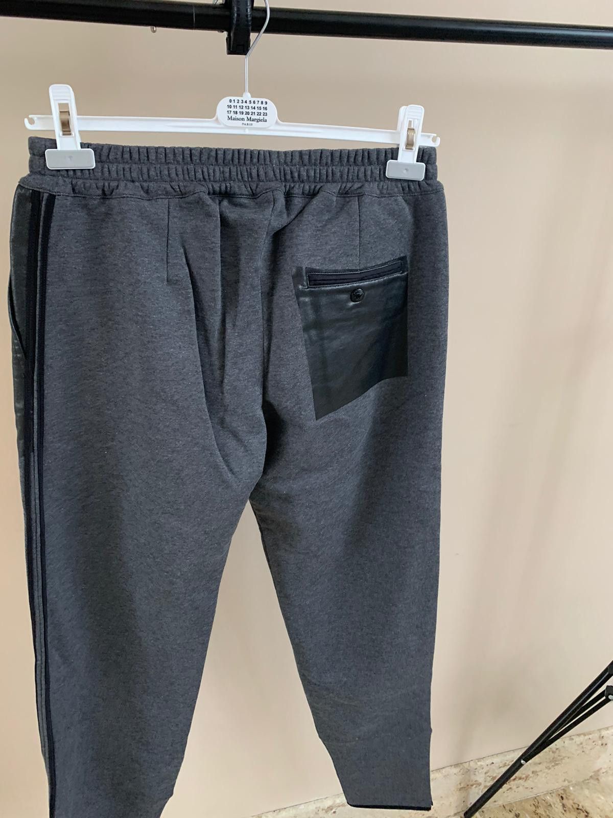 Alexander McQueen Jogger Trousers in Grey Size US 36 / EU 52 - 10 Thumbnail